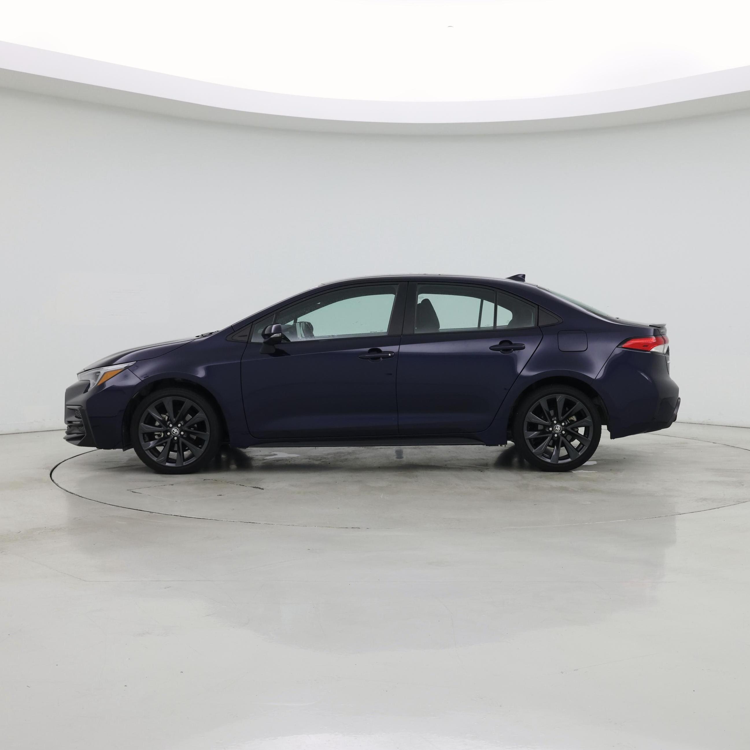 Thumbnail: 2024 Toyota Corolla - 3