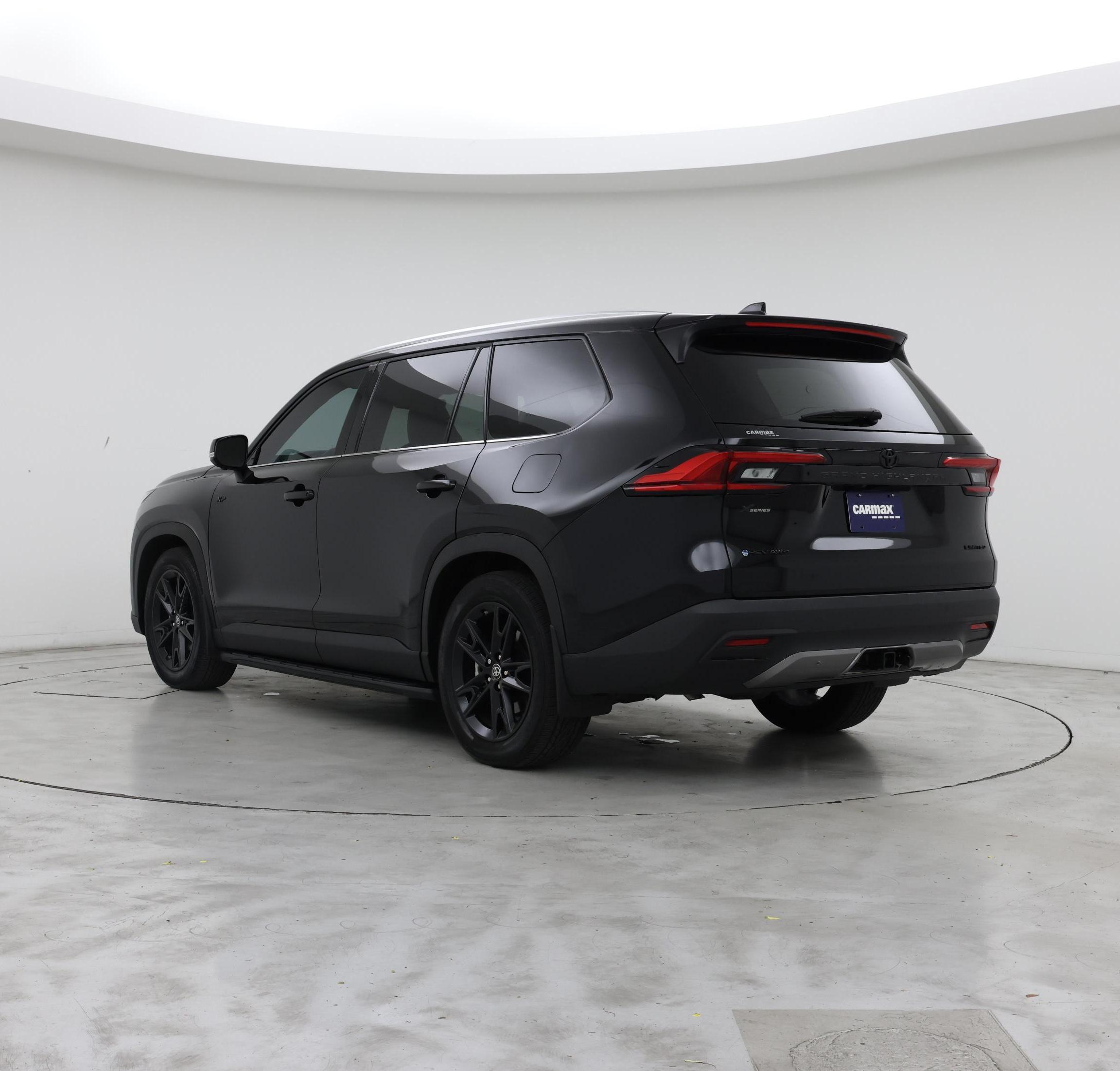 Thumbnail: 2024 Toyota Grand Highlander - 2