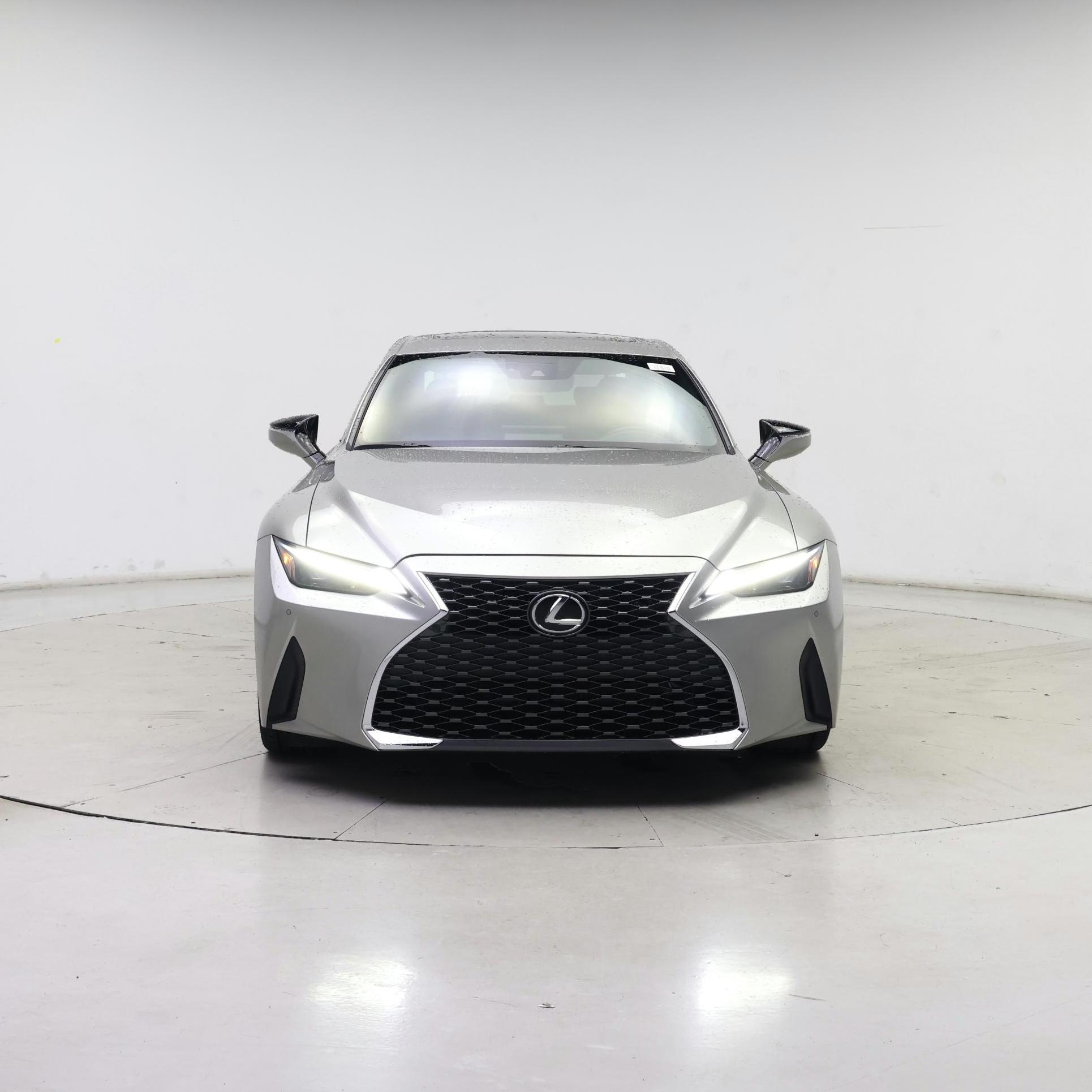 Thumbnail: 2022 Lexus IS - 5