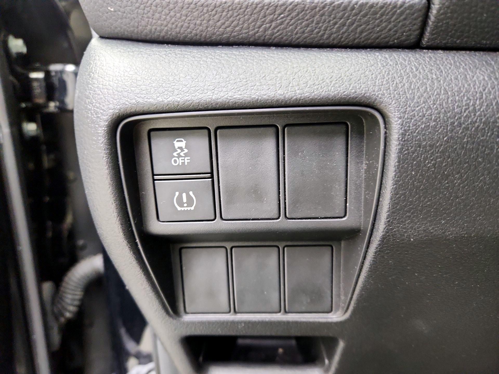 Thumbnail: 2018 Honda CR-V - 13