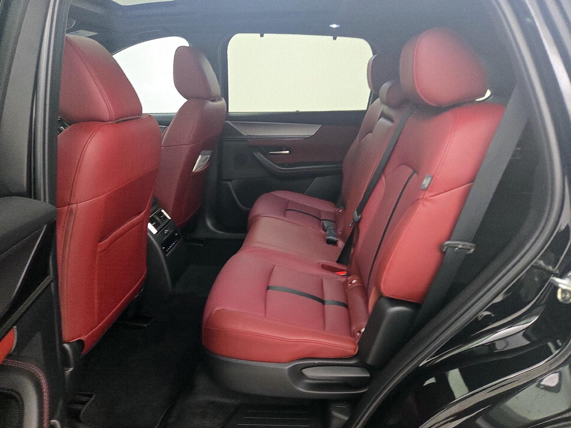 Thumbnail: 2025 Mazda CX-70 - 20