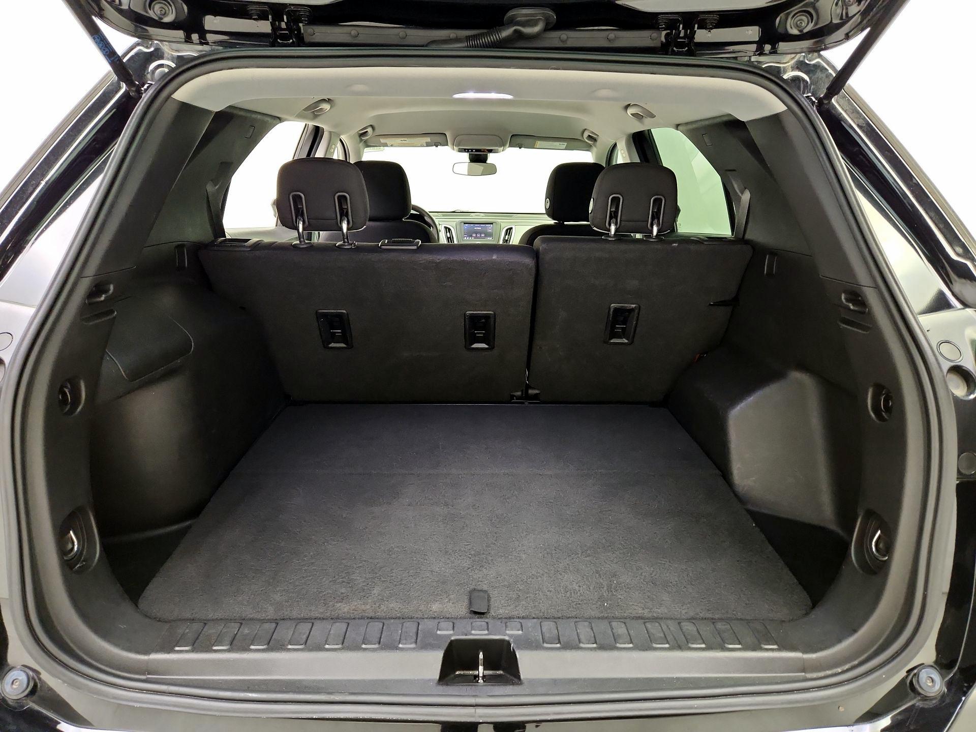 Thumbnail: 2020 Chevrolet Equinox - 20