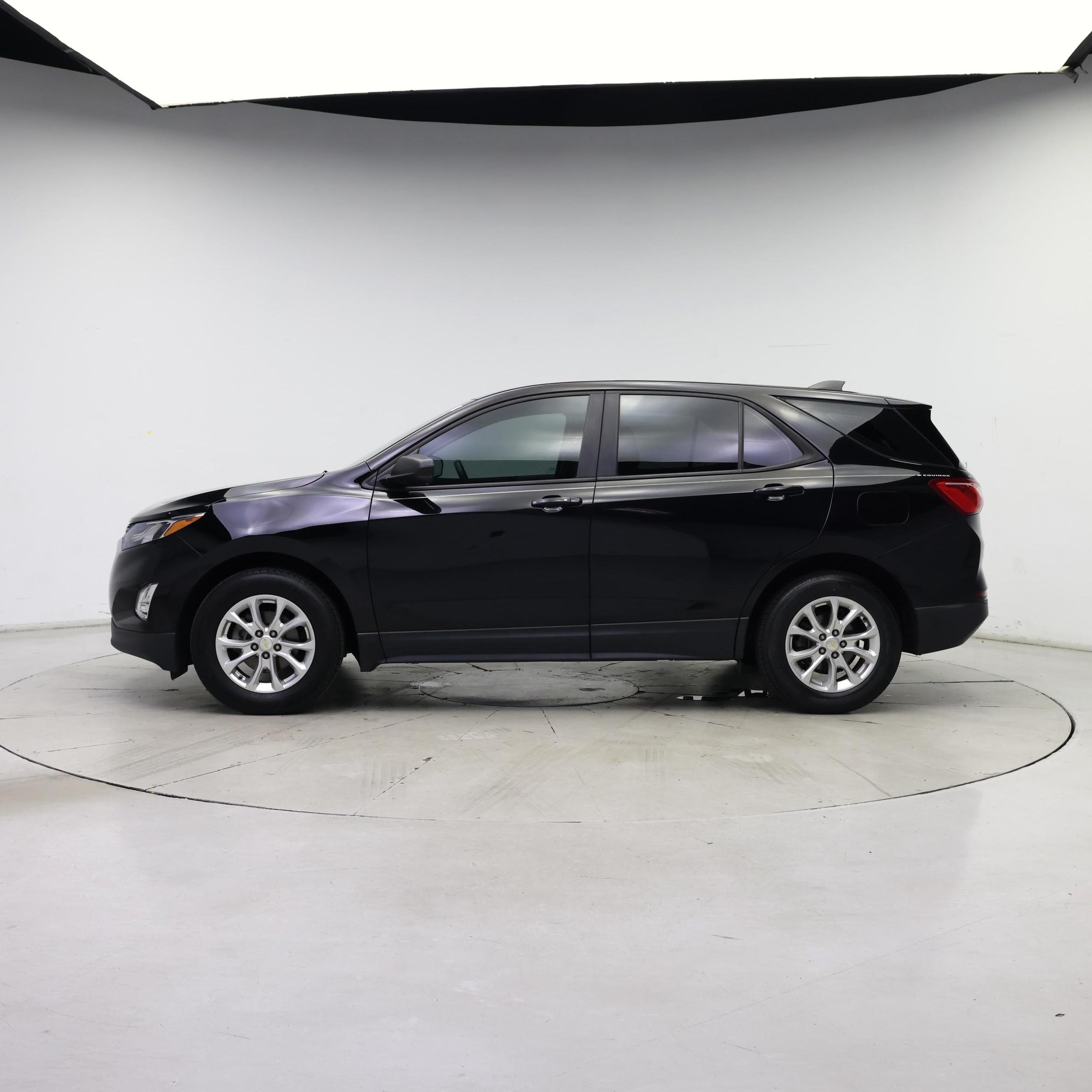 Thumbnail: 2020 Chevrolet Equinox - 3