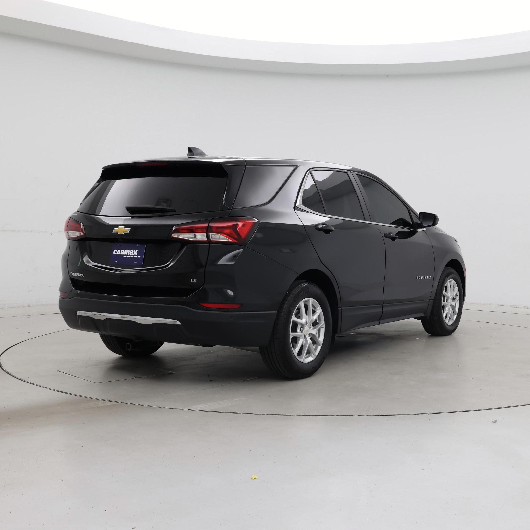 Thumbnail: 2022 Chevrolet Equinox - 8