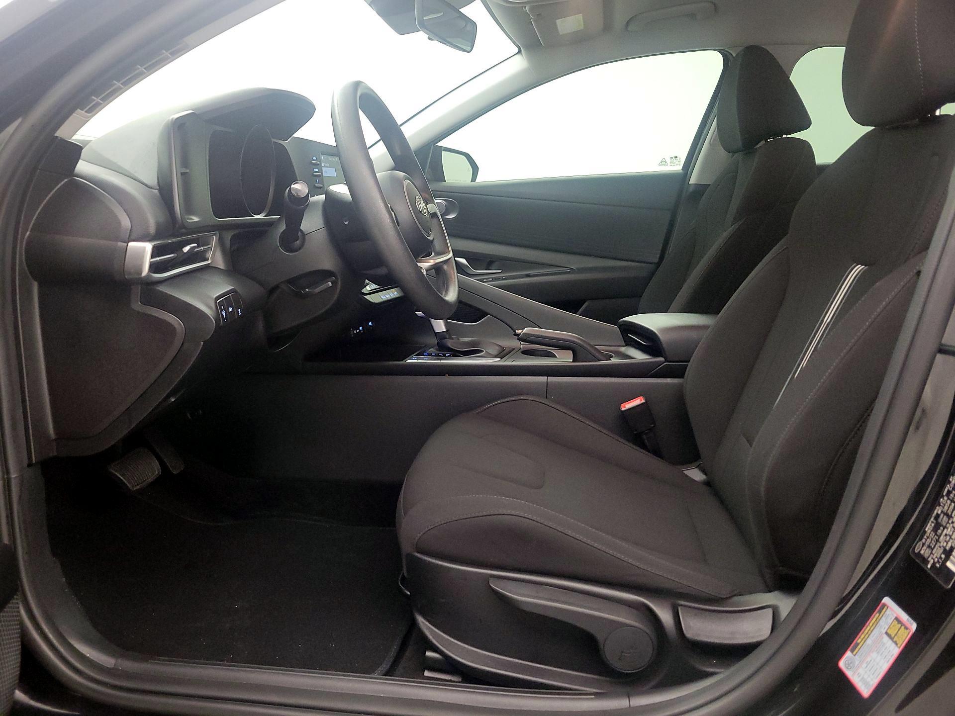 Thumbnail: 2023 Hyundai Elantra - 11