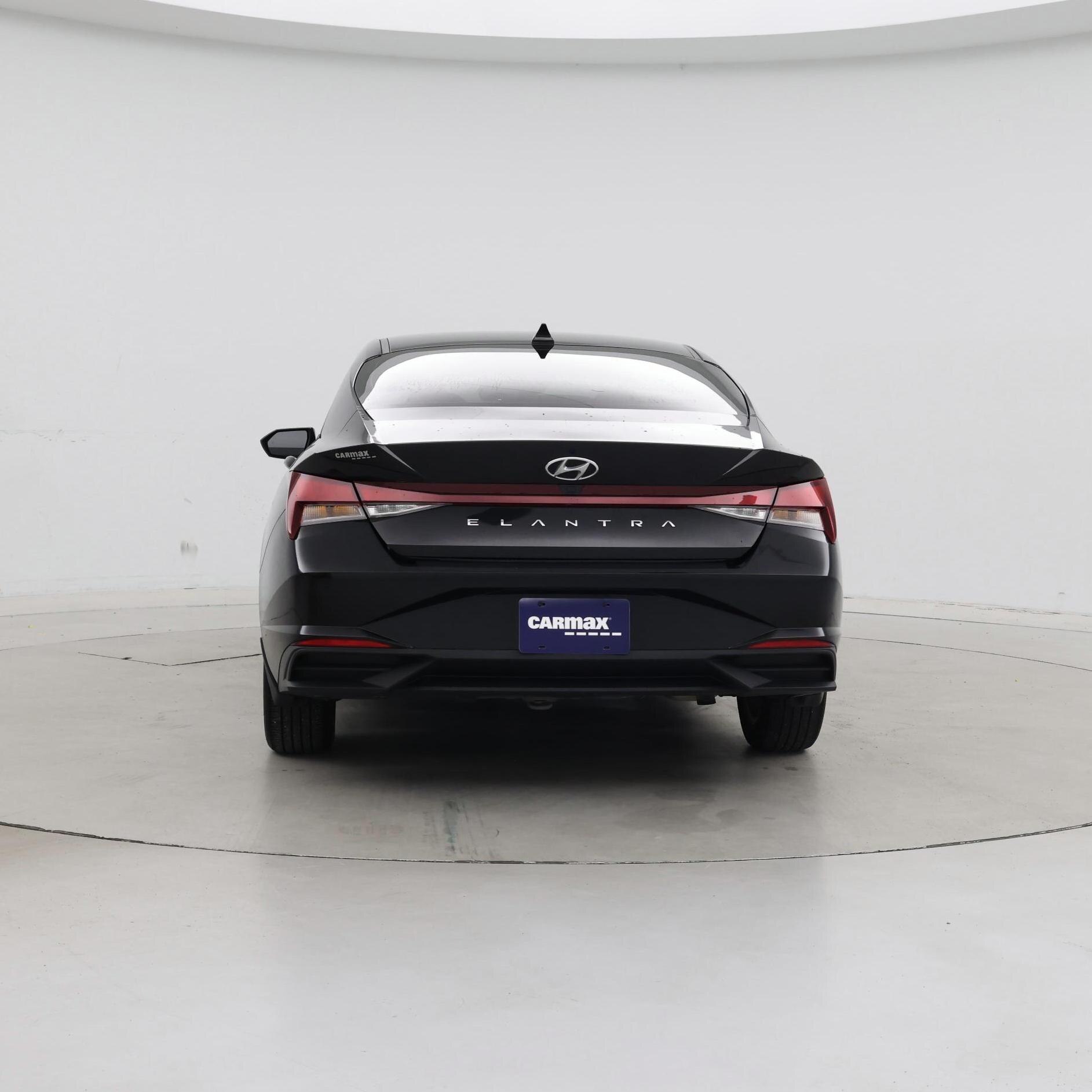Thumbnail: 2023 Hyundai Elantra - 6