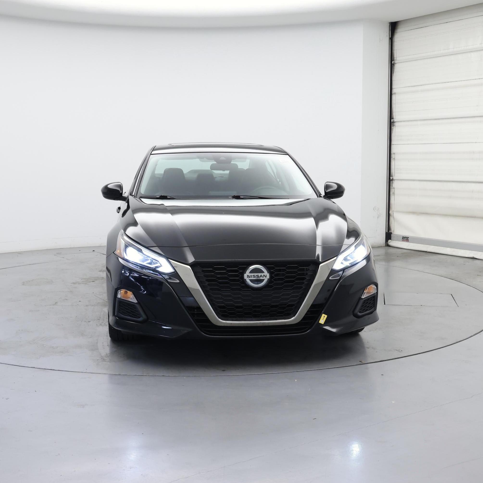 Thumbnail: 2020 Nissan Altima - 5