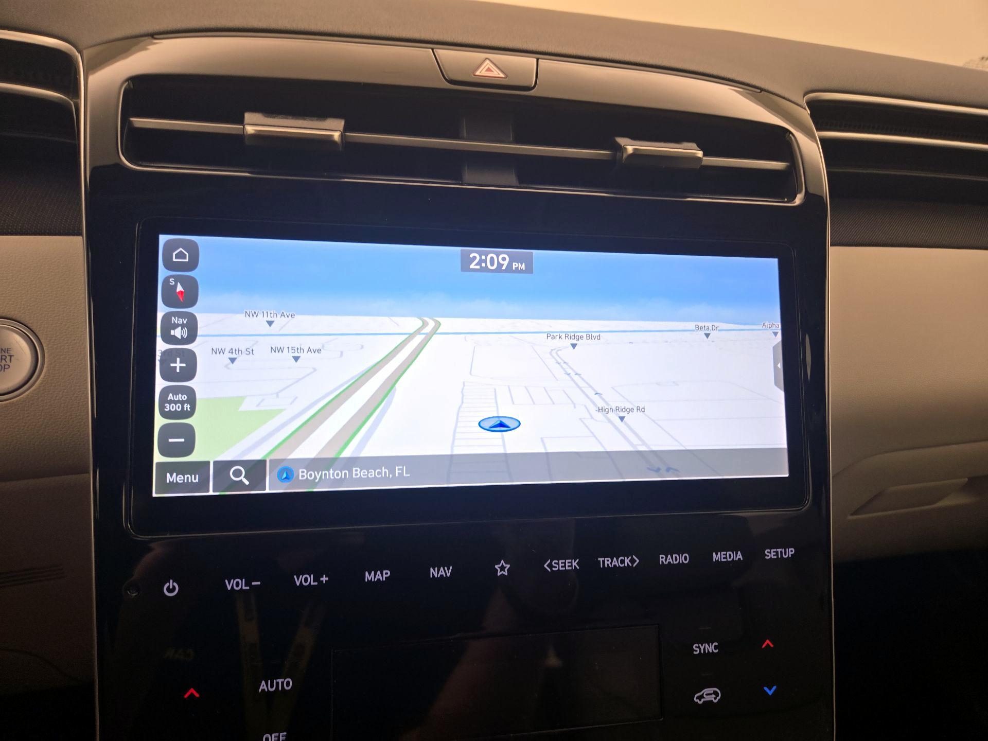 Thumbnail: 2022 Hyundai Tucson - 14