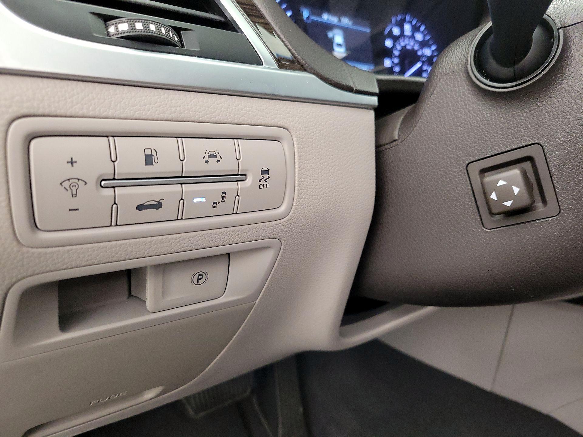 Thumbnail: 2019 Genesis G80 - 13