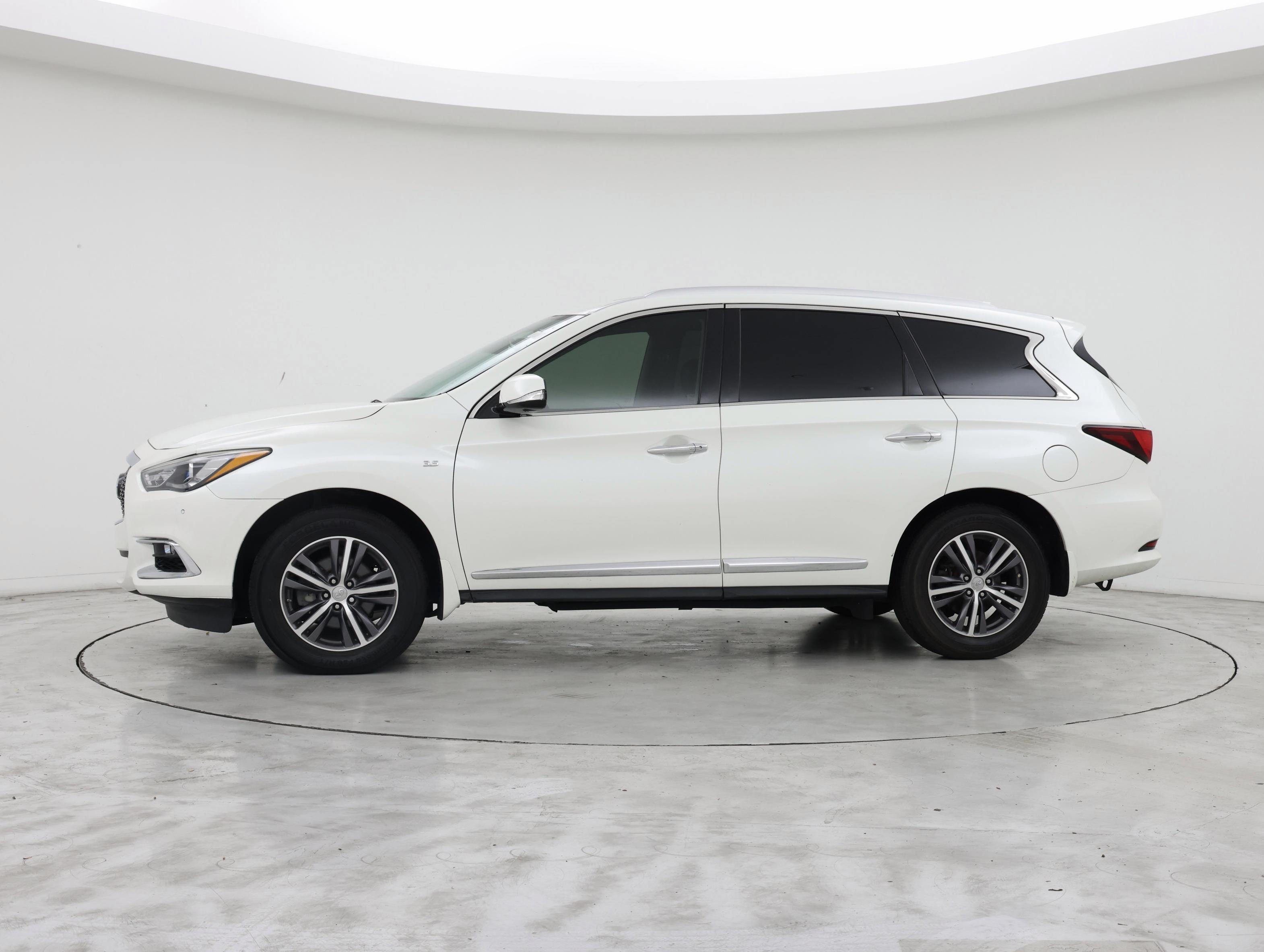Thumbnail: 2019 INFINITI QX60 - 3
