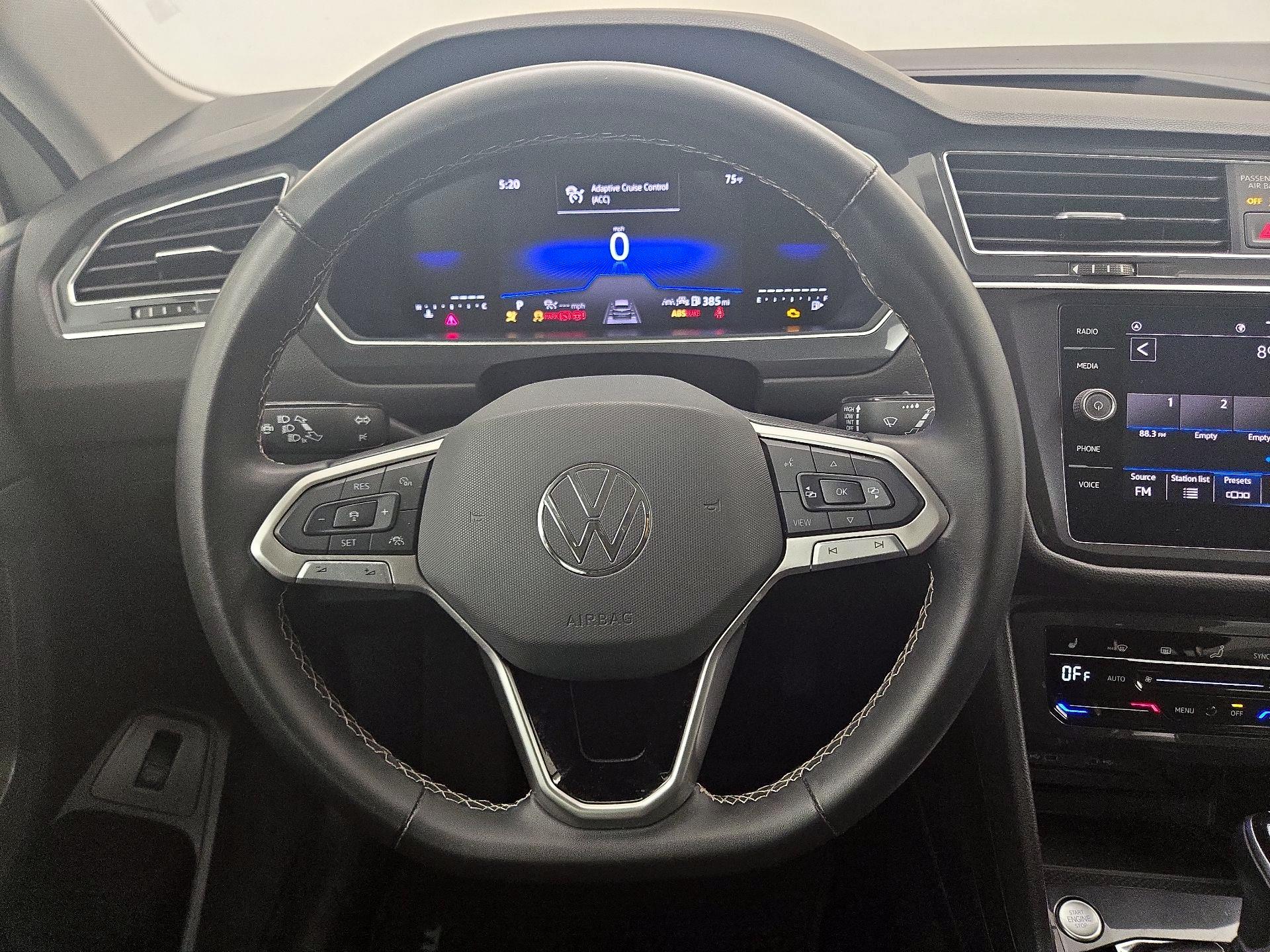Thumbnail: 2024 Volkswagen Tiguan - 10
