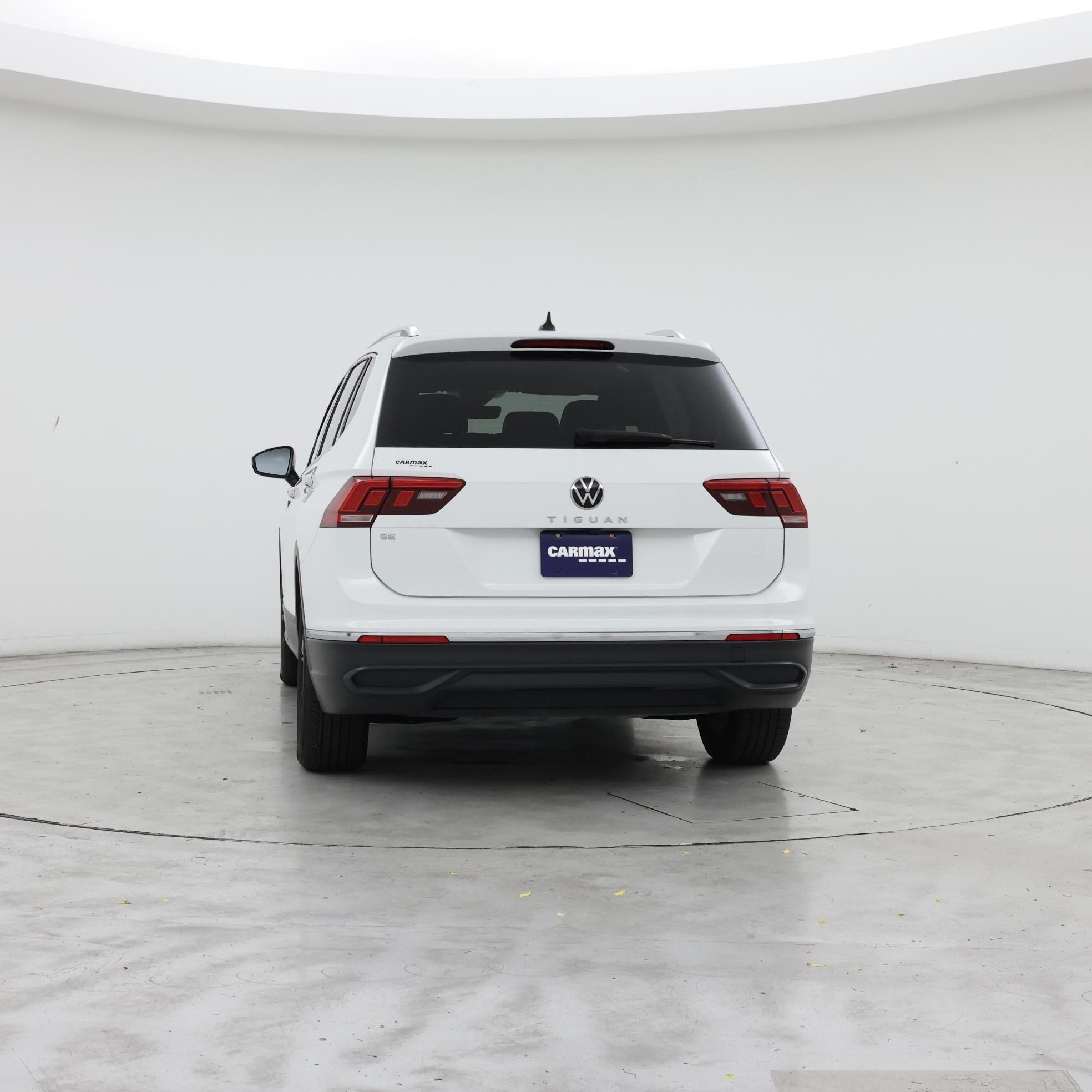 Thumbnail: 2024 Volkswagen Tiguan - 6