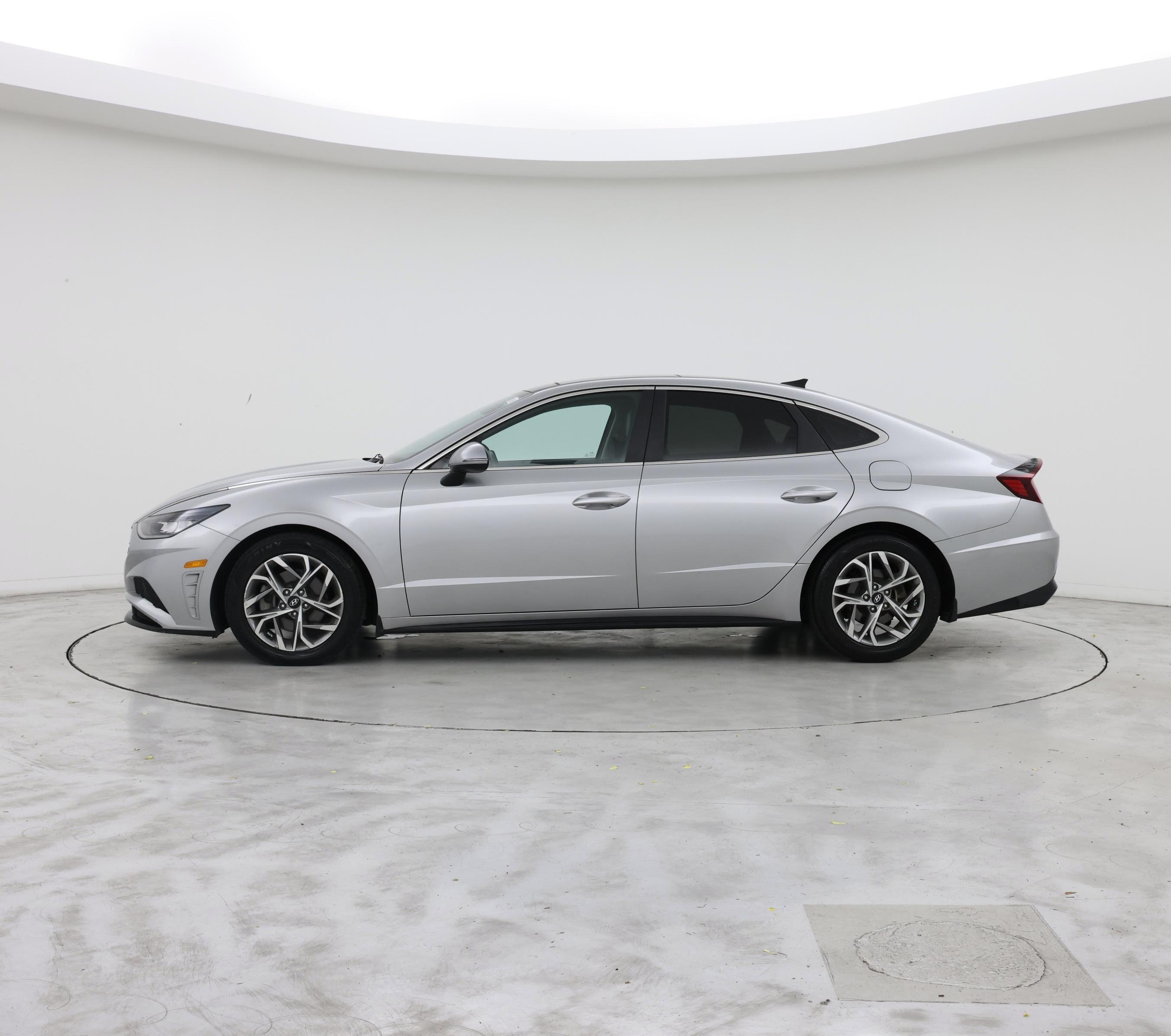 Thumbnail: 2021 Hyundai Sonata - 3