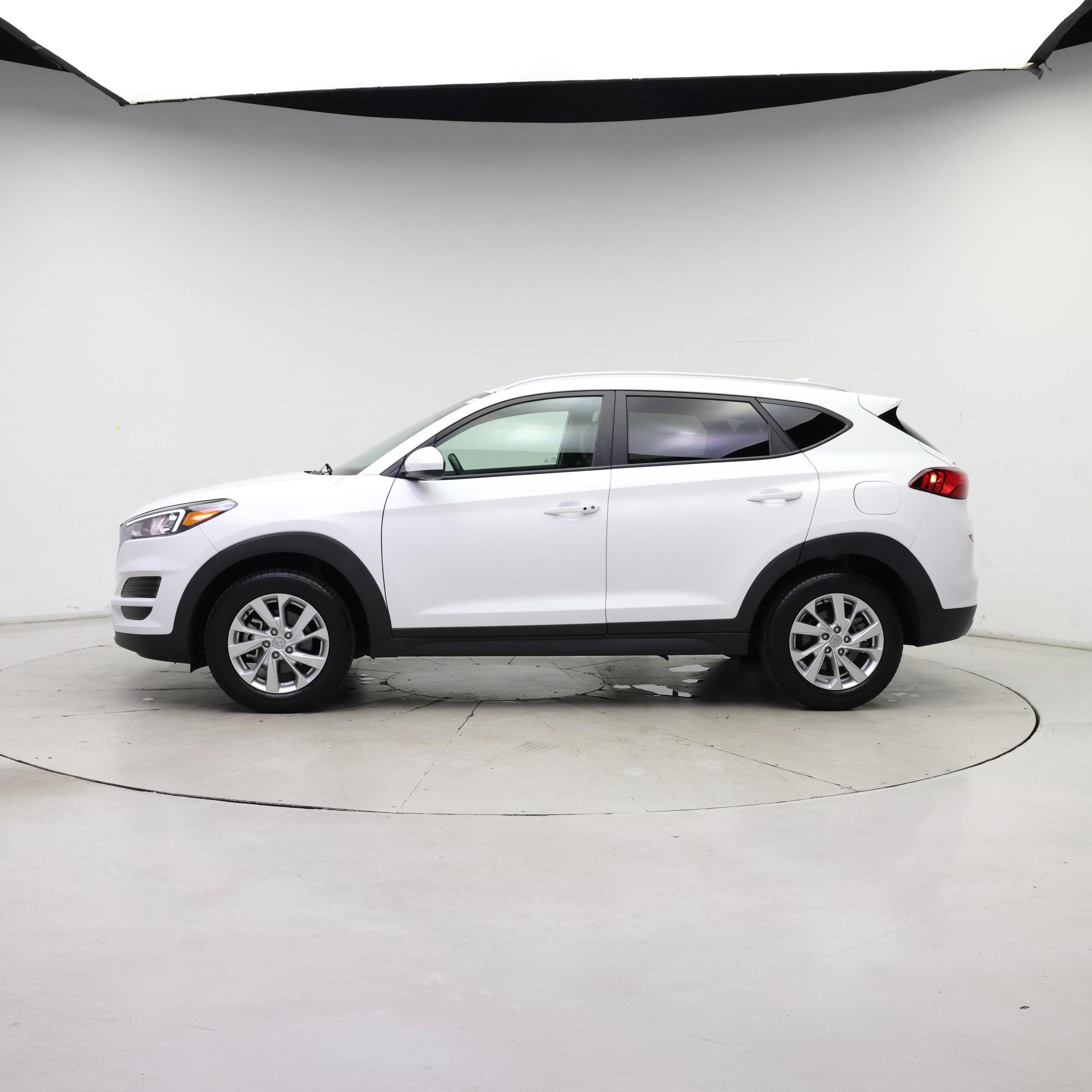 Thumbnail: 2021 Hyundai Tucson - 3