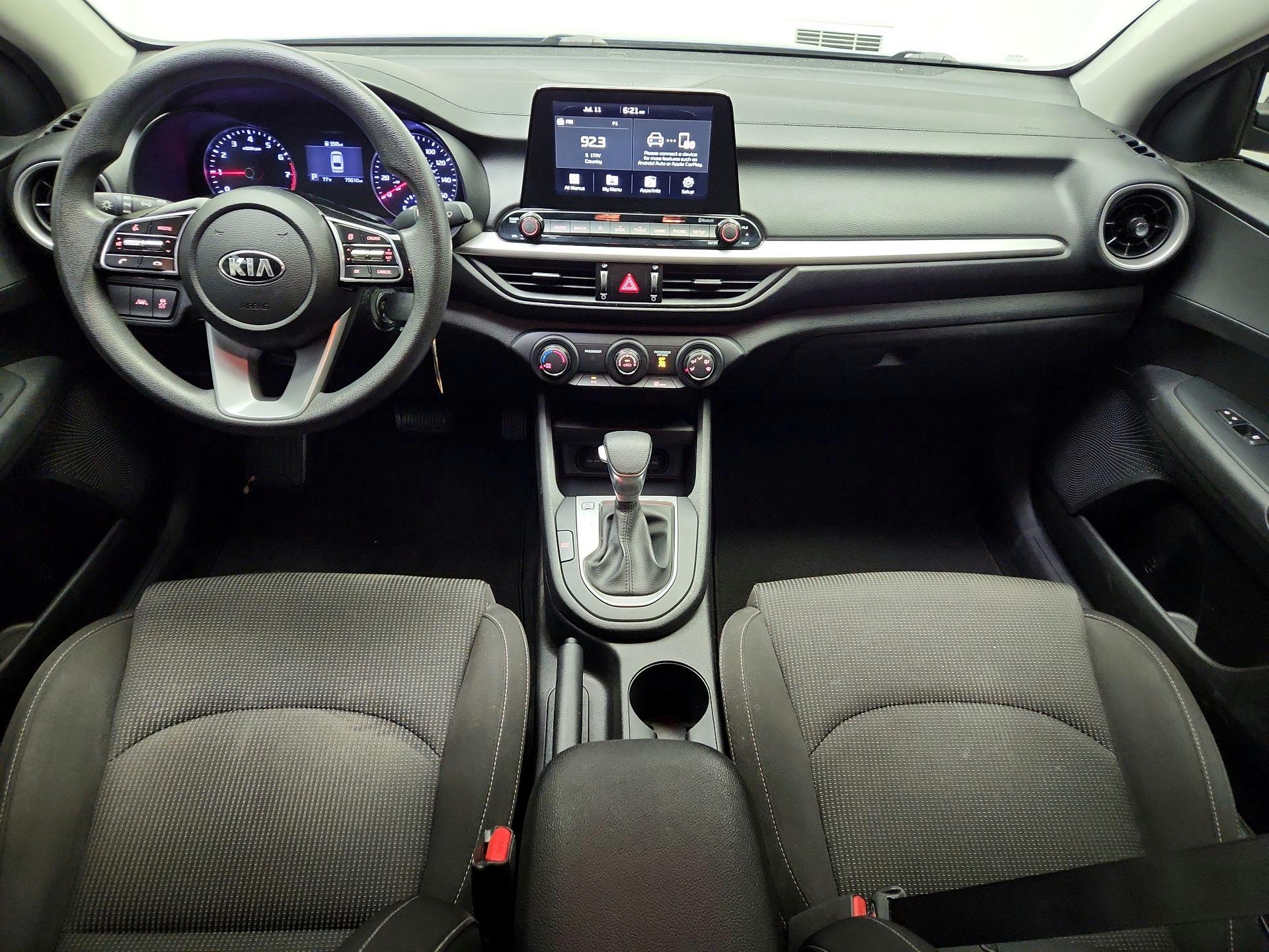 Thumbnail: 2020 Kia Forte - 9