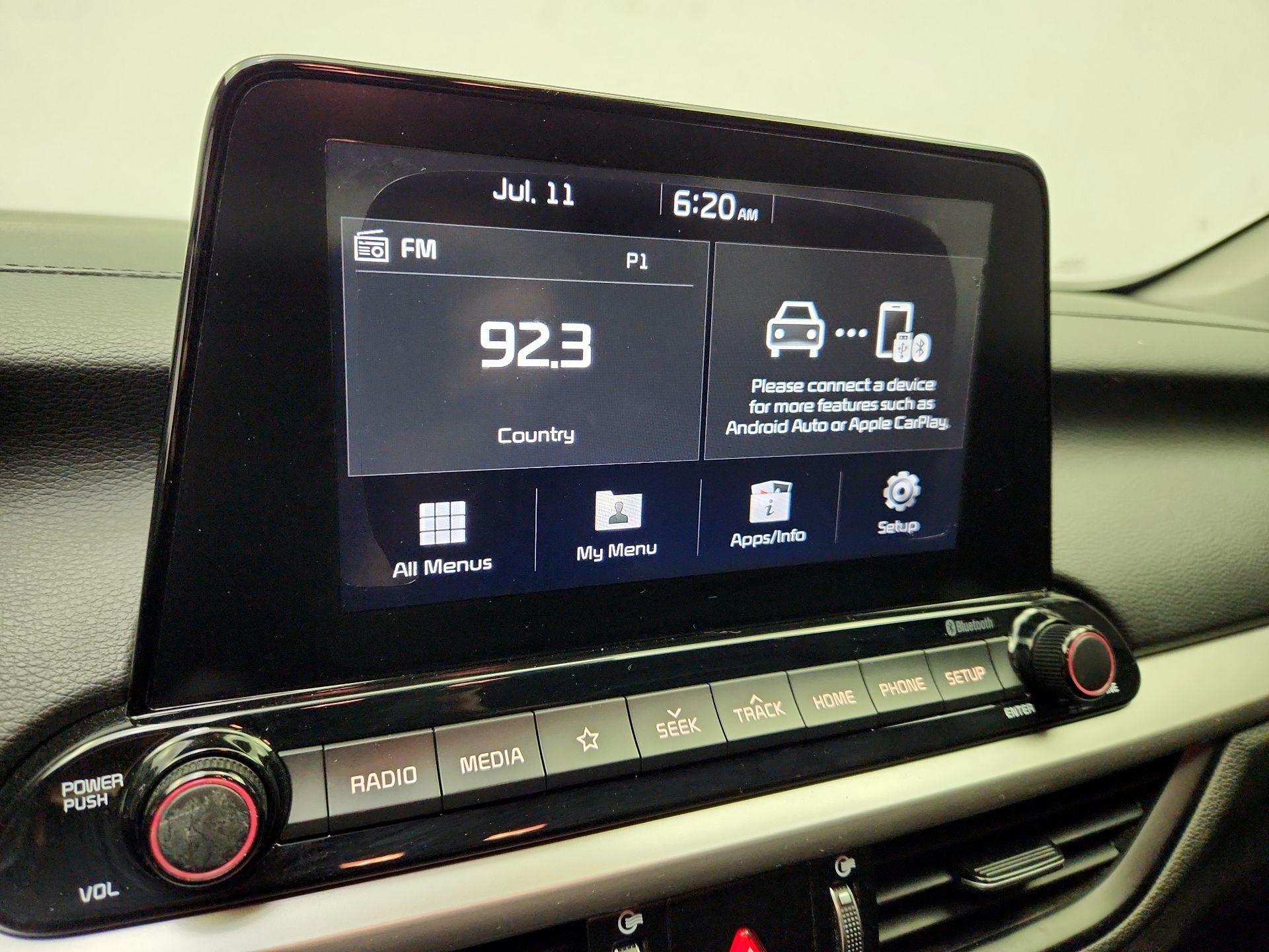 Thumbnail: 2020 Kia Forte - 15