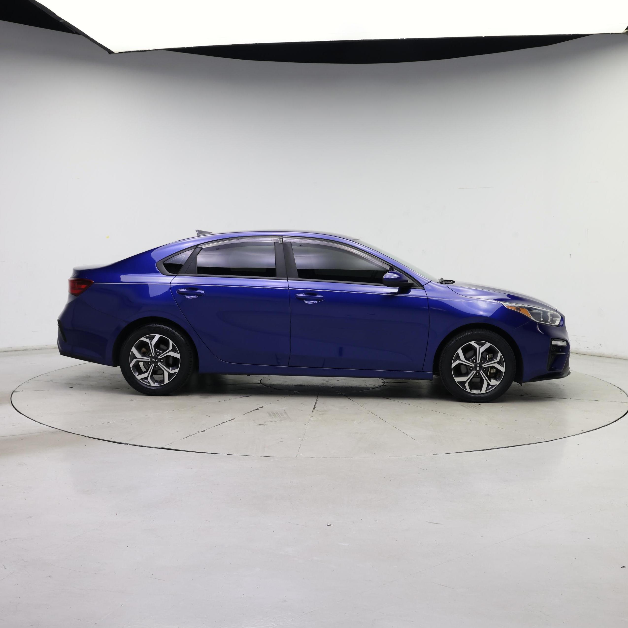 Thumbnail: 2020 Kia Forte - 7