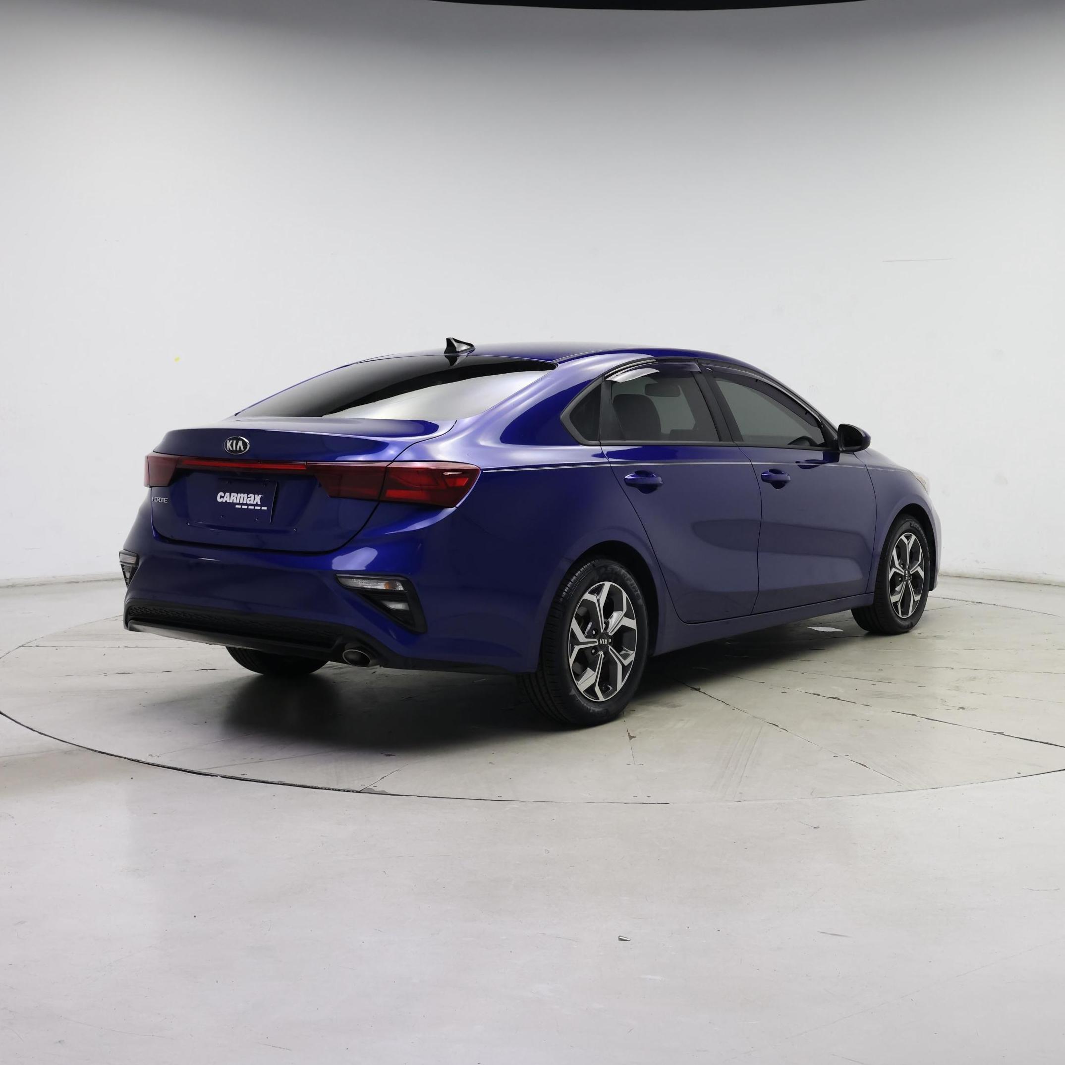 Thumbnail: 2020 Kia Forte - 8