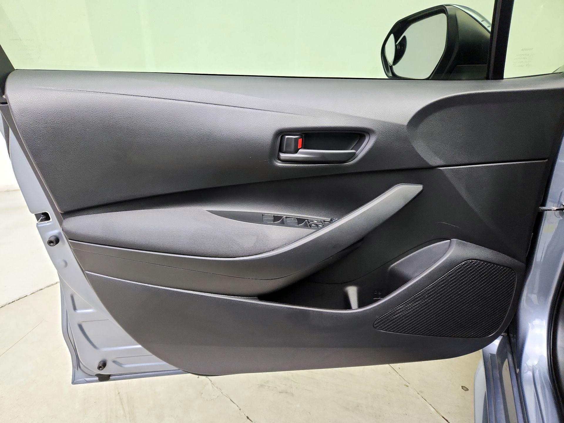 Thumbnail: 2022 Toyota Corolla - 12
