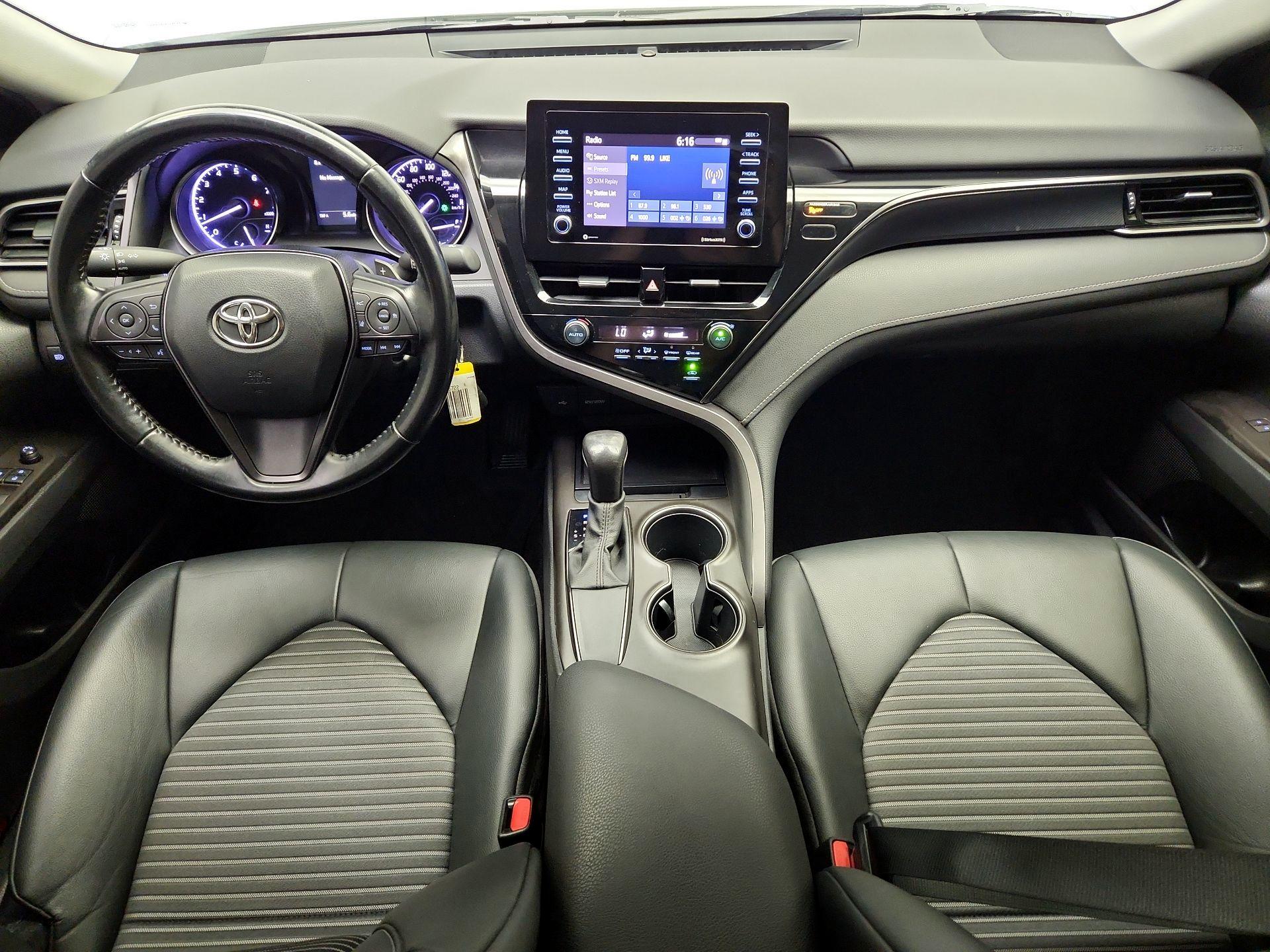 Thumbnail: 2021 Toyota Camry - 9