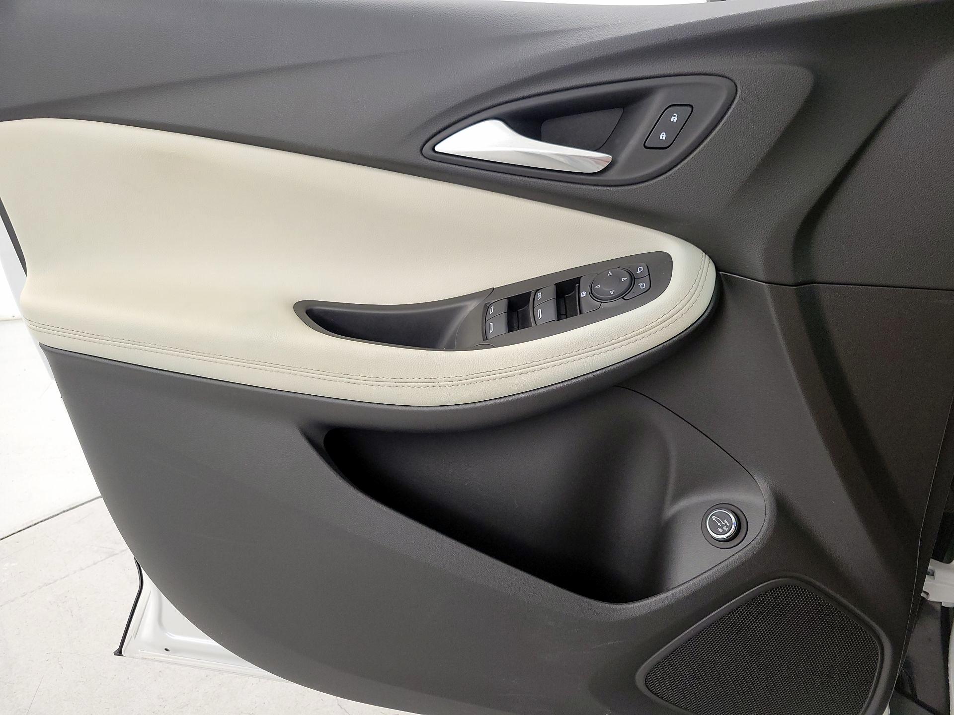 Thumbnail: 2021 Buick Encore GX - 12