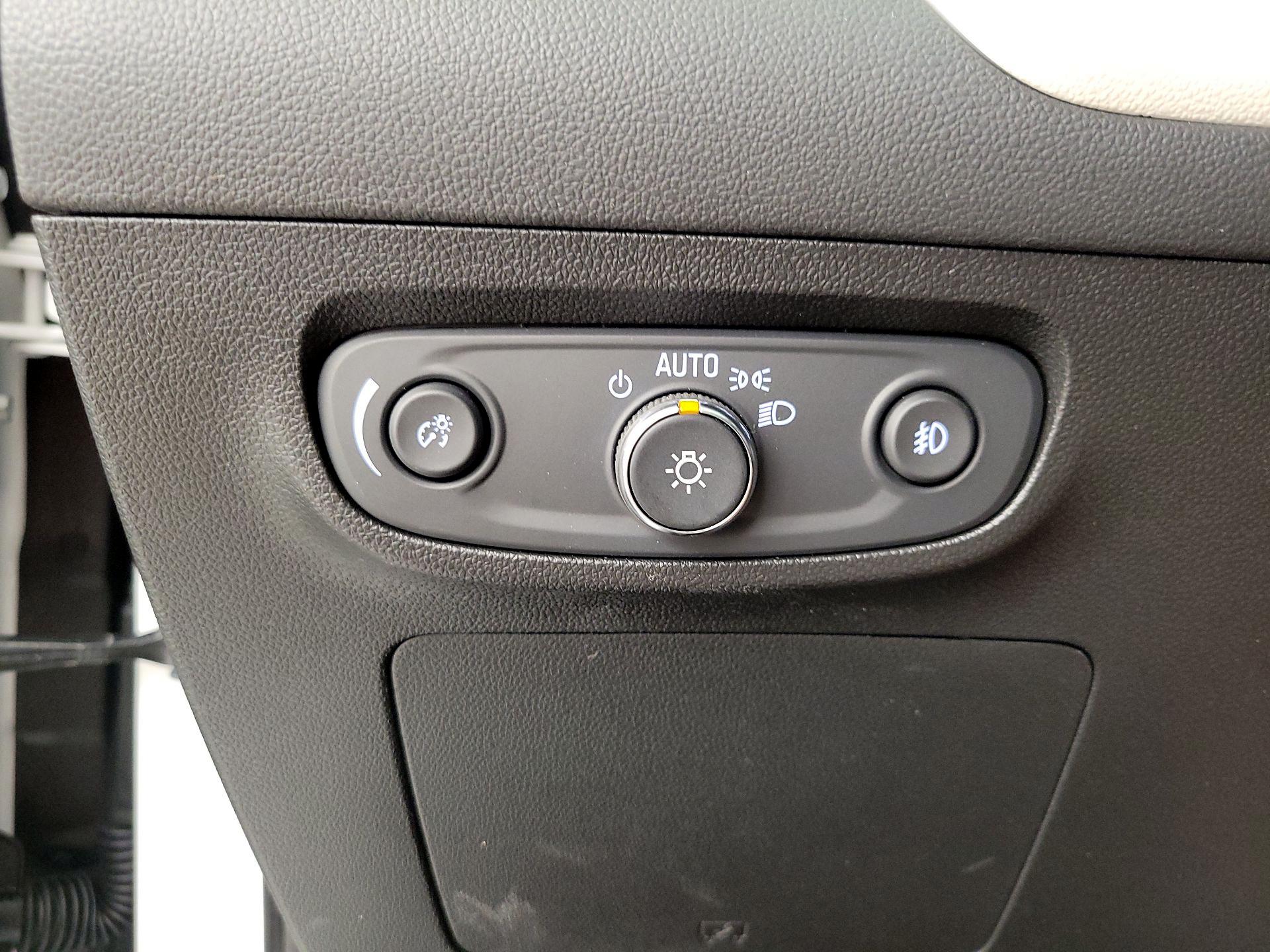 Thumbnail: 2021 Buick Encore GX - 13