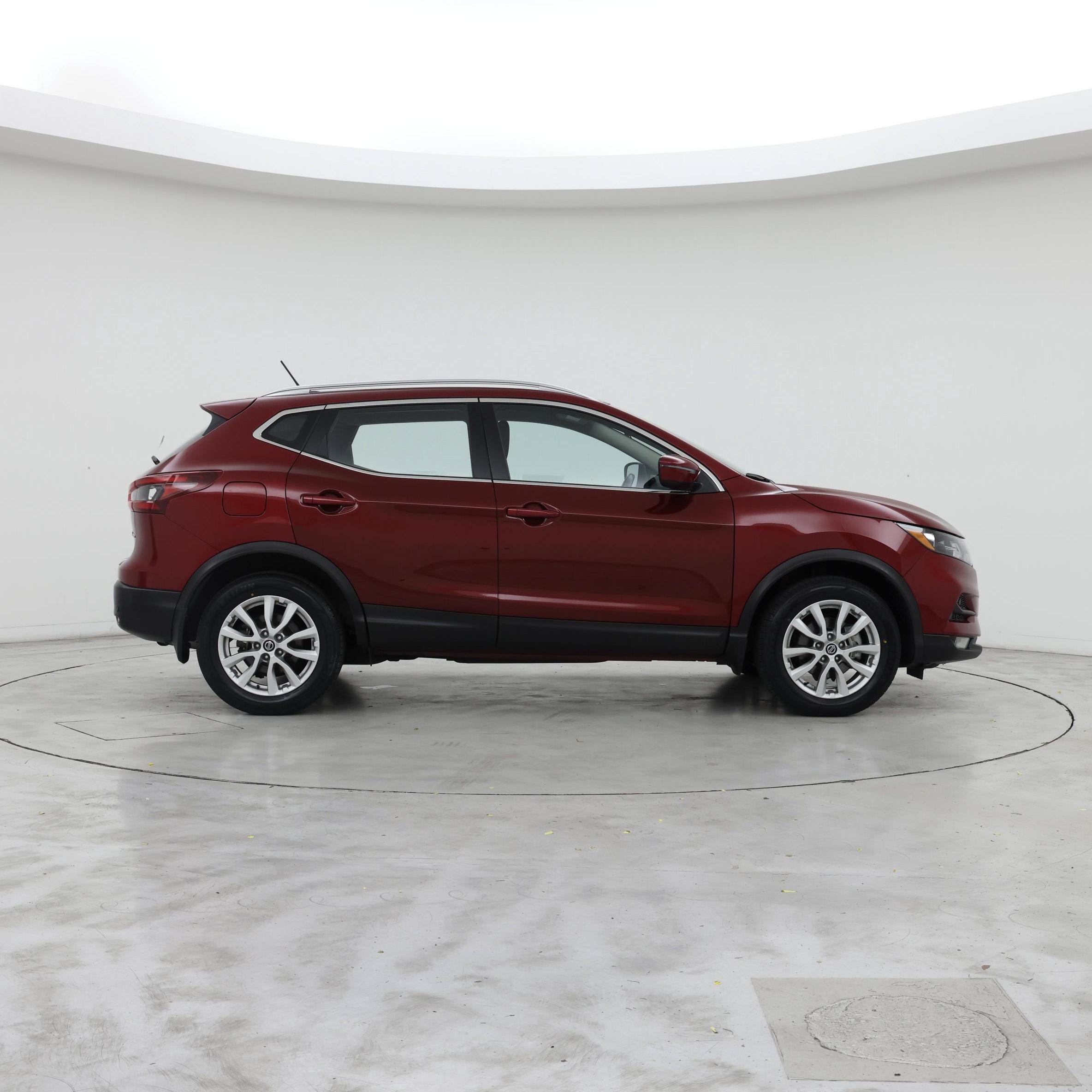 Thumbnail: 2022 Nissan Rogue Sport - 7
