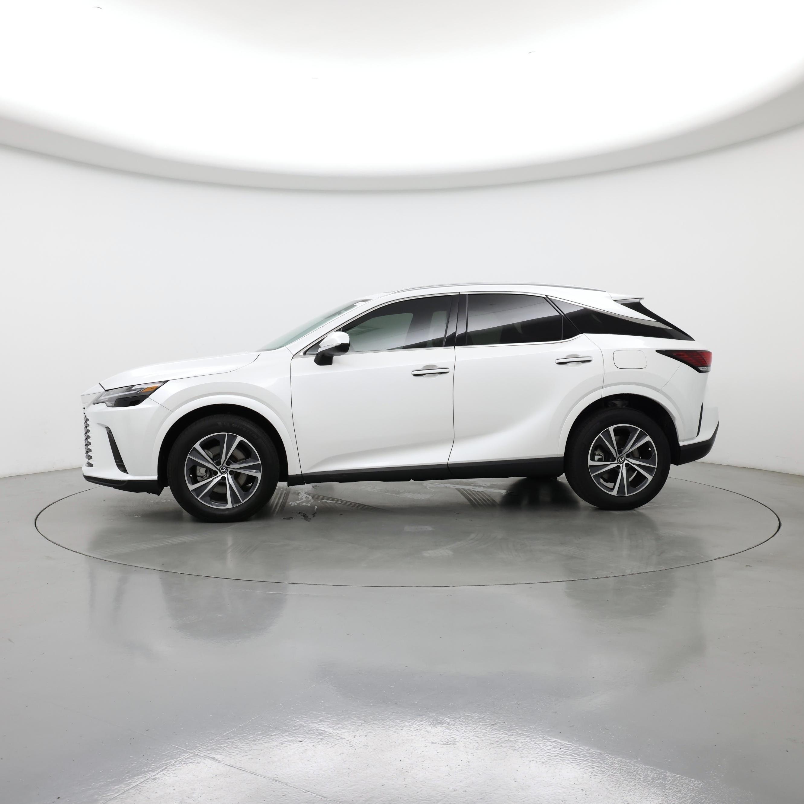 Thumbnail: 2024 Lexus RX - 3