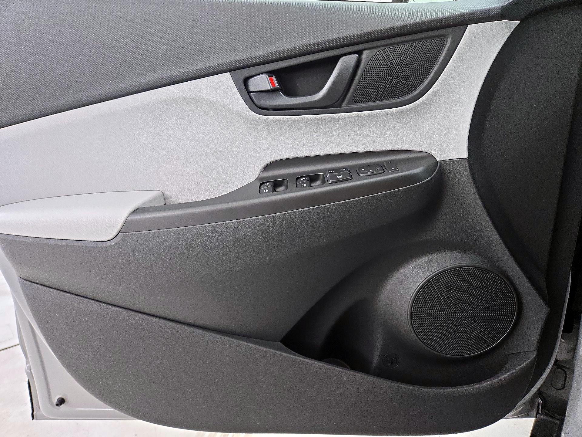 Thumbnail: 2023 Hyundai Kona - 12