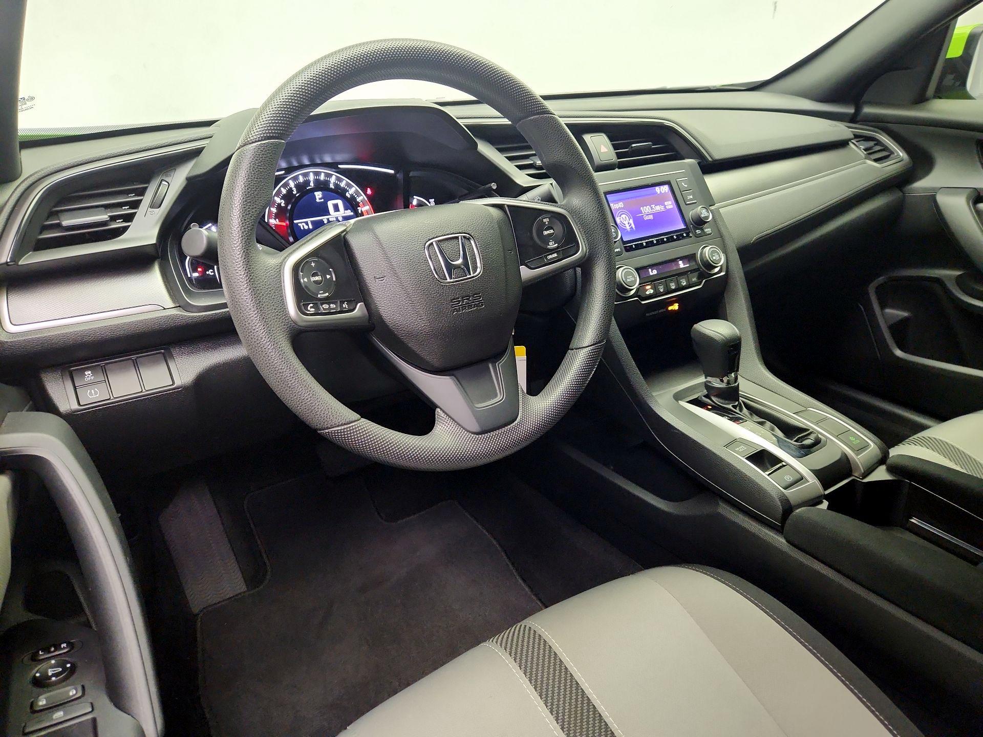 Thumbnail: 2017 Honda Civic - 9