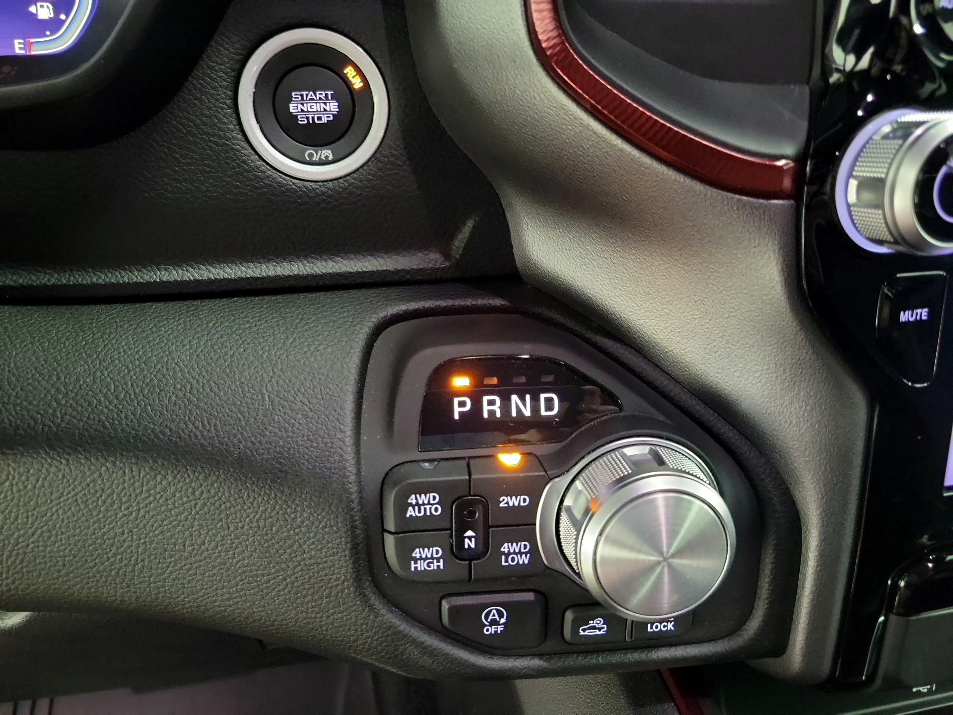 Thumbnail: 2025 RAM 1500 - 18