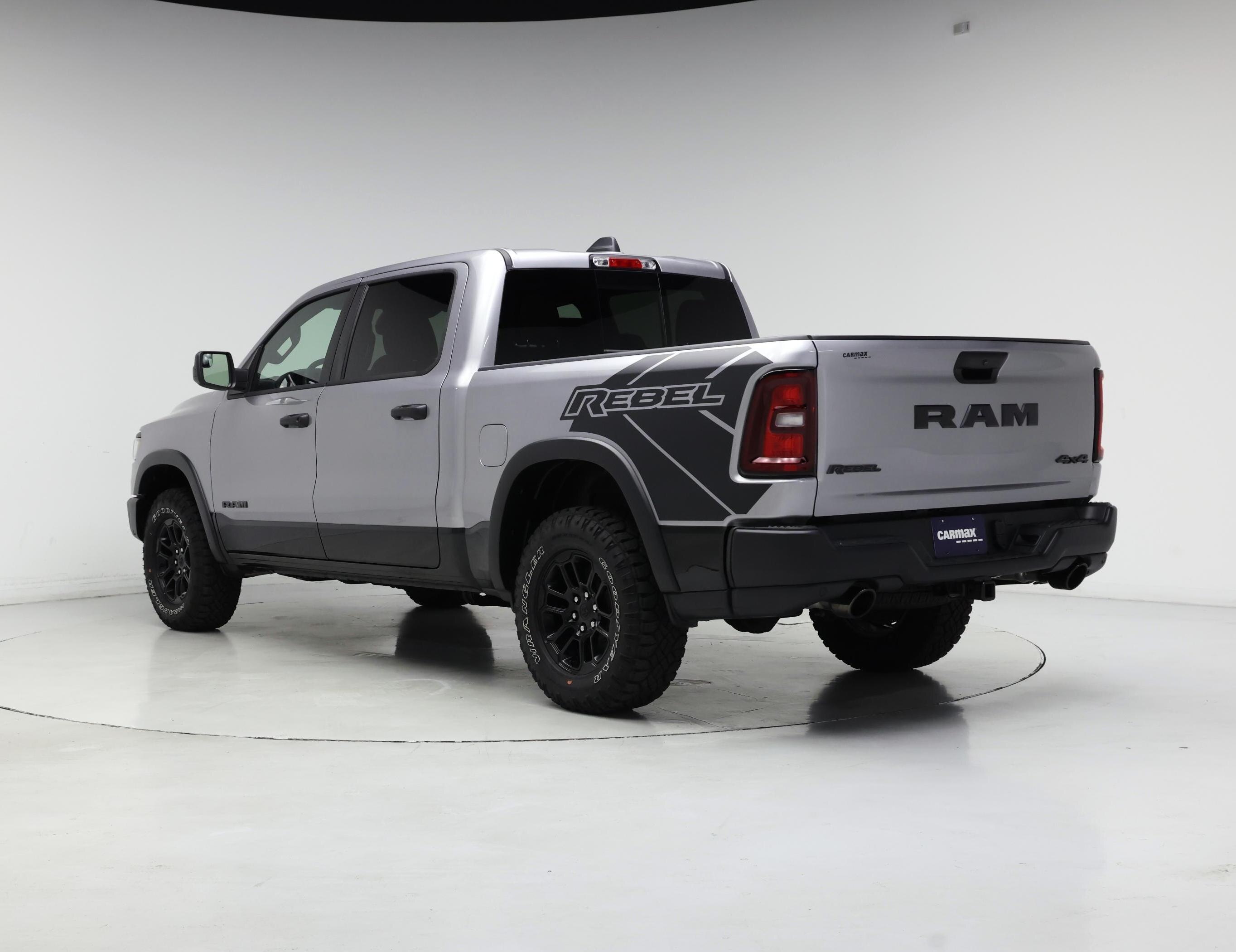 Thumbnail: 2025 RAM 1500 - 2