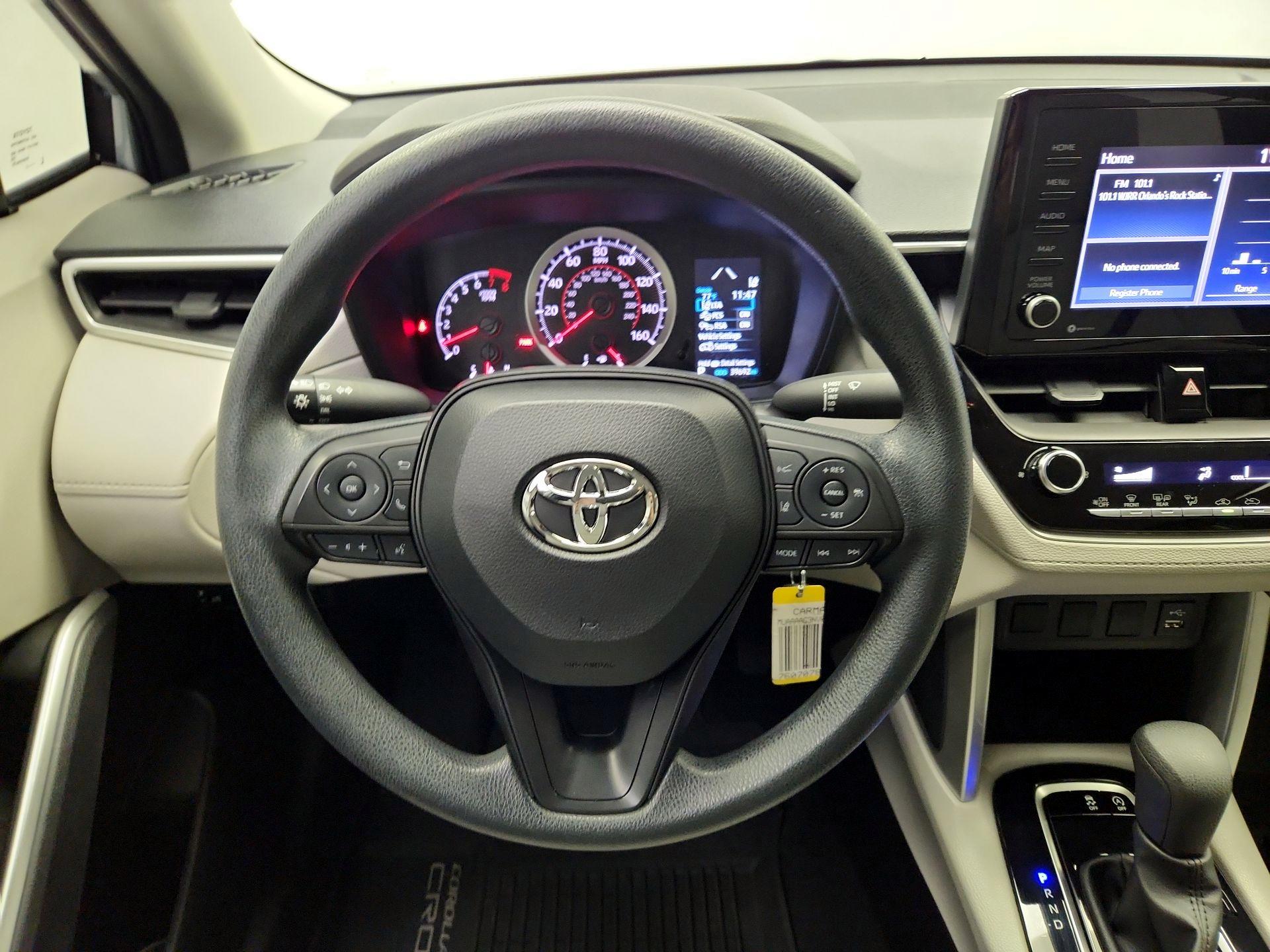 Thumbnail: 2022 Toyota Corolla Cross - 10