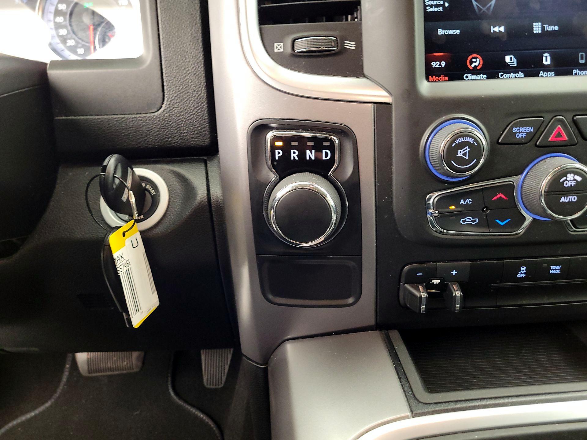 Thumbnail: 2023 RAM 1500 Classic - 17