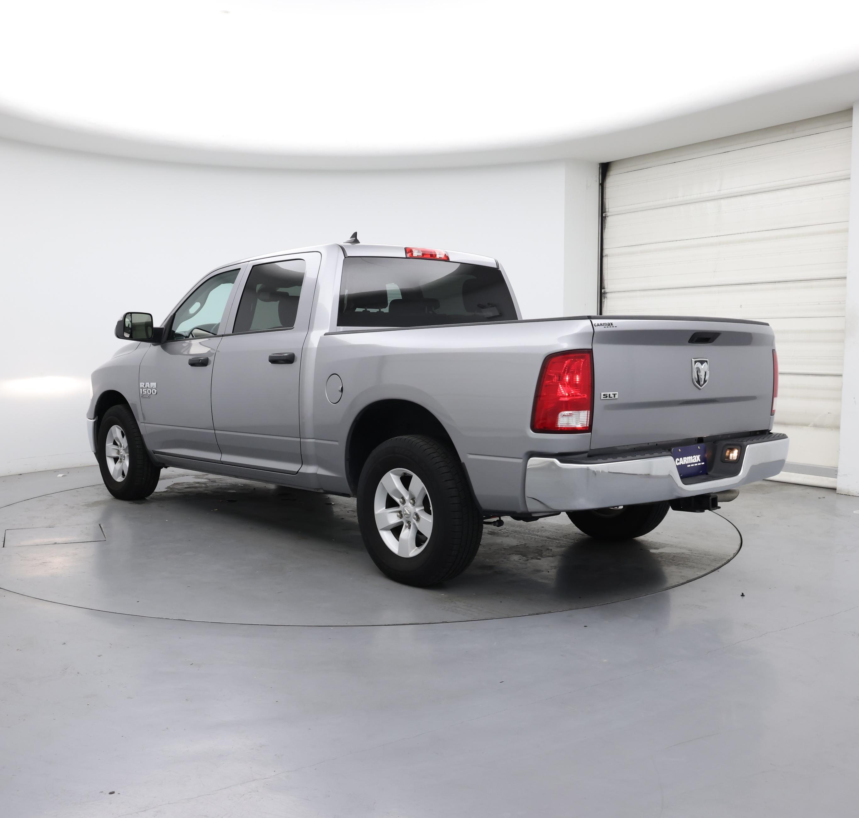Thumbnail: 2023 RAM 1500 Classic - 2