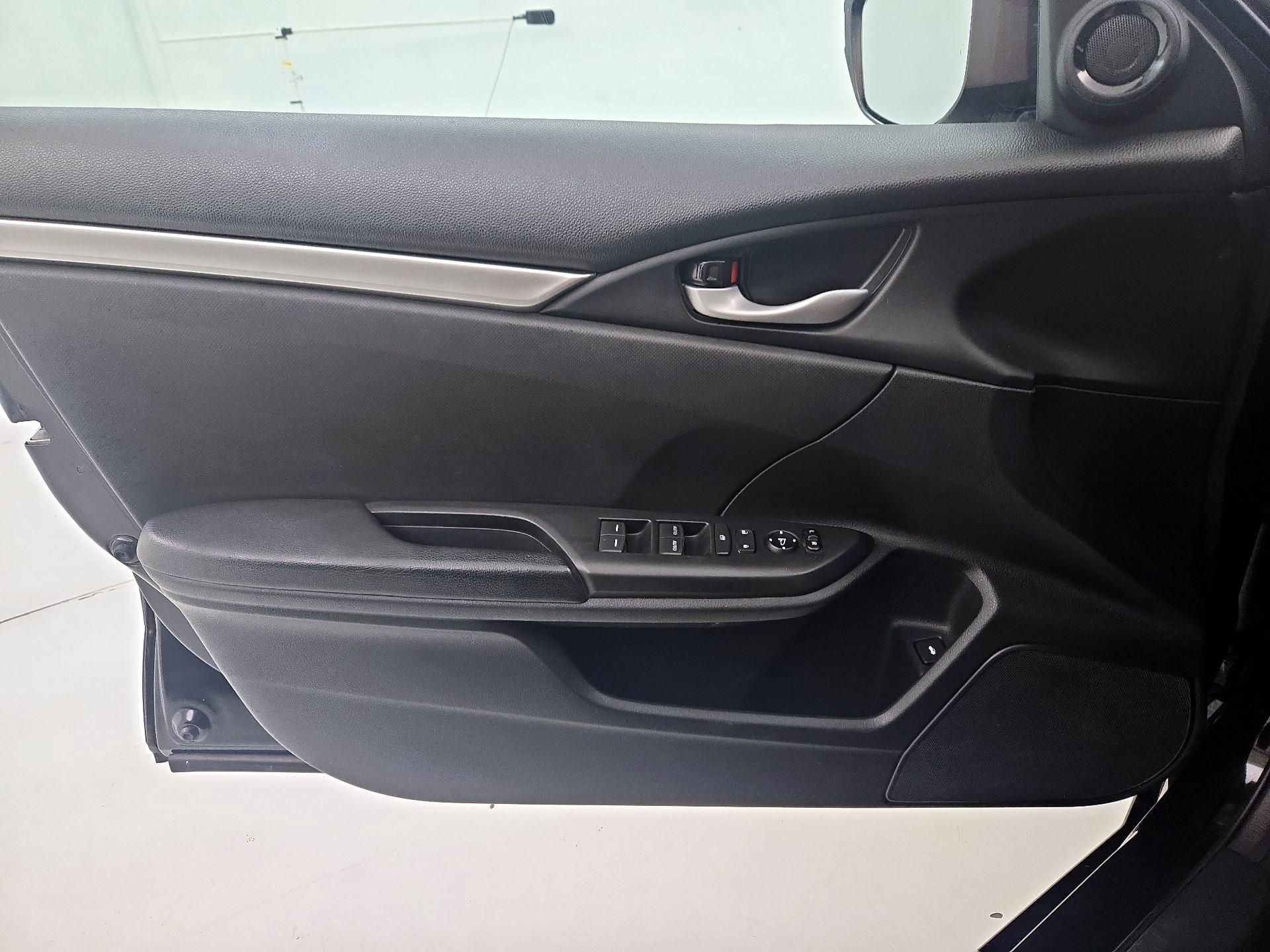 Thumbnail: 2021 Honda Civic - 12