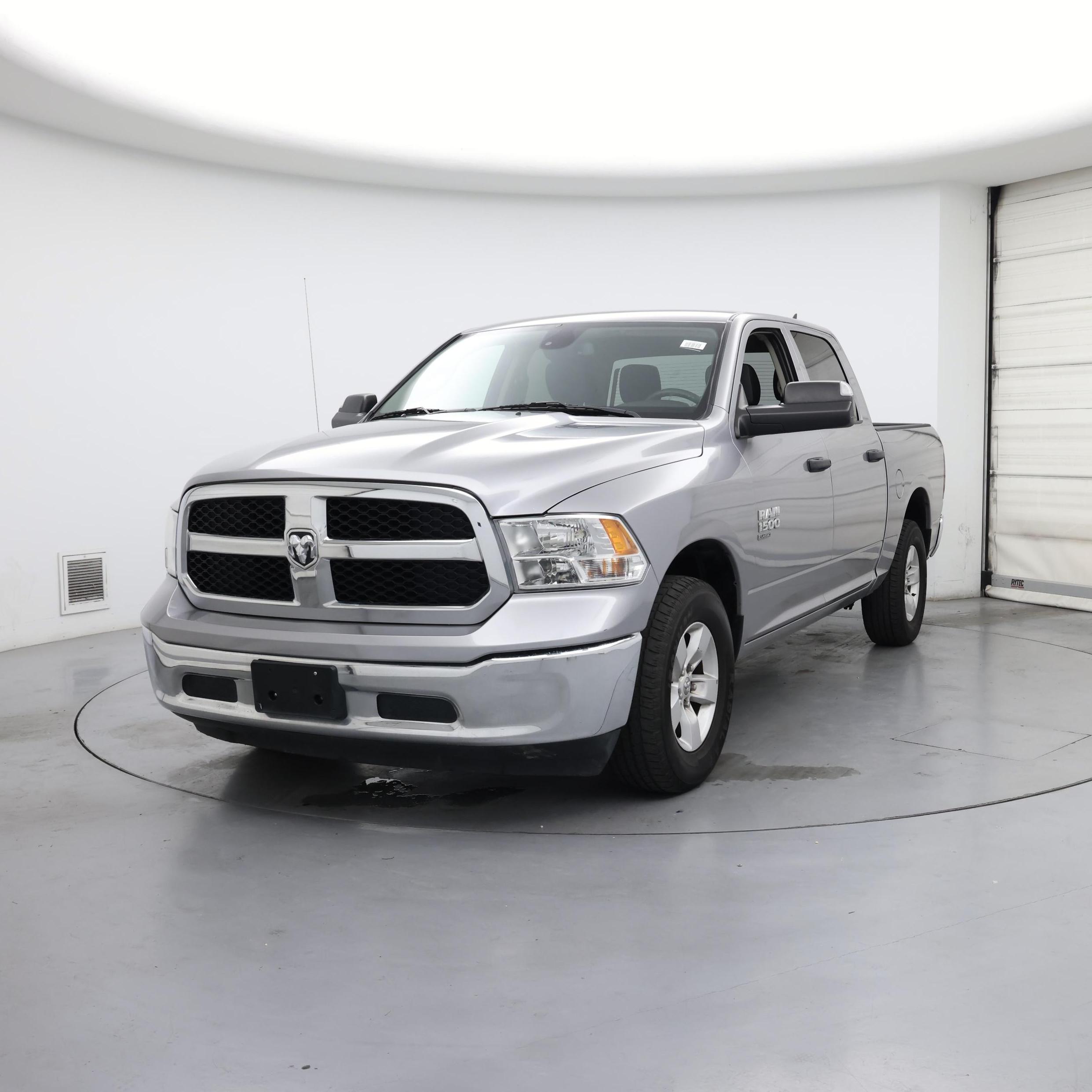 Thumbnail: 2023 RAM 1500 Classic - 4
