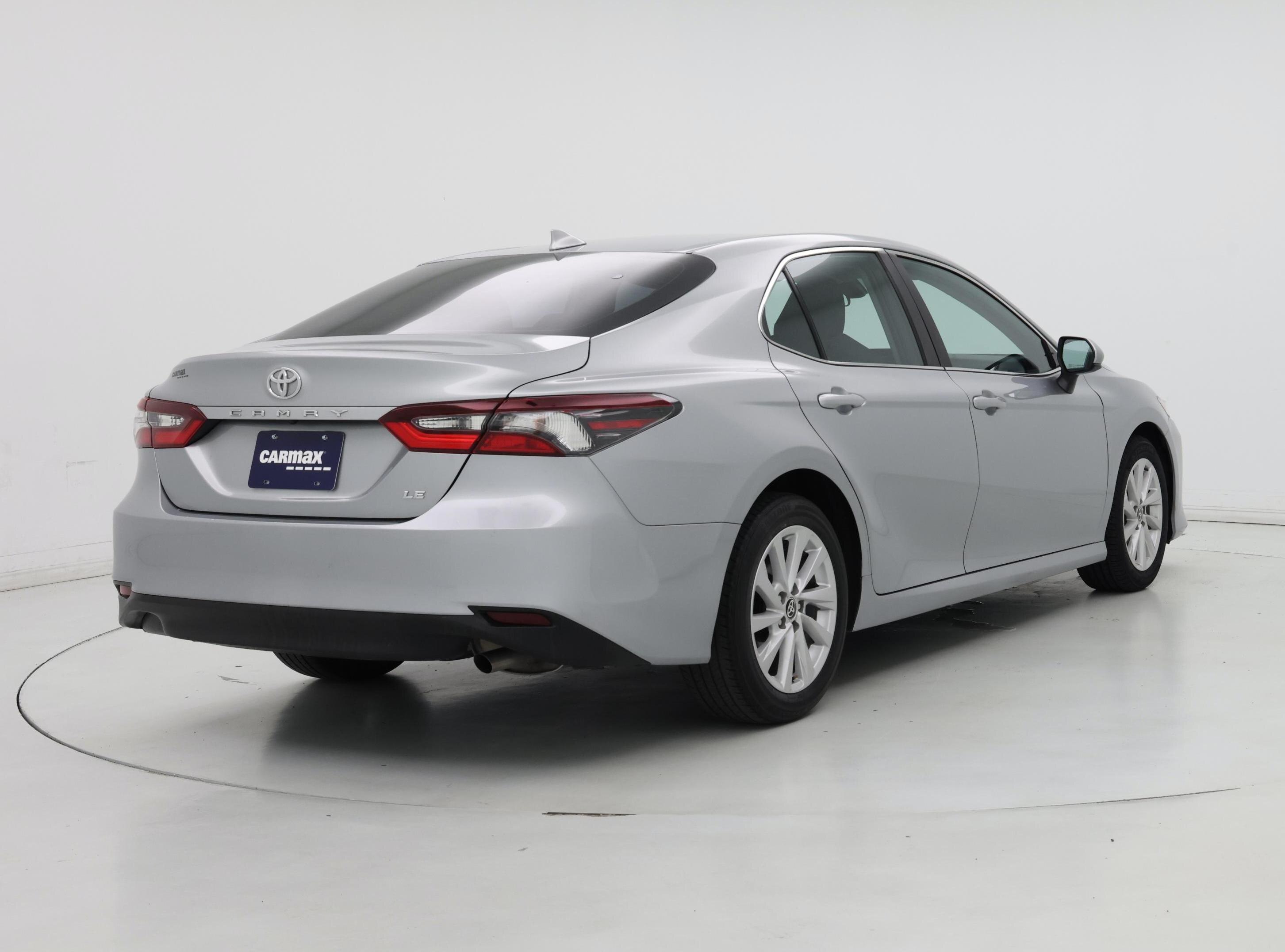 Thumbnail: 2022 Toyota Camry - 8