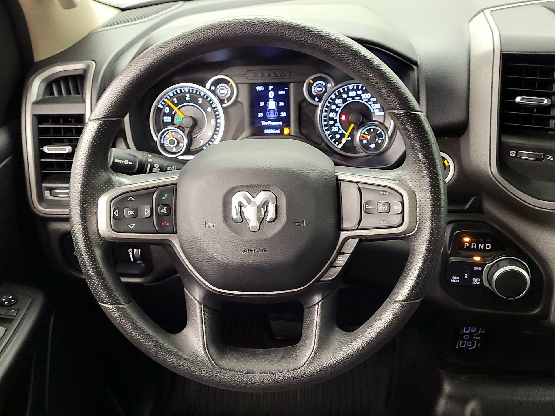 Thumbnail: 2020 RAM 1500 - 10