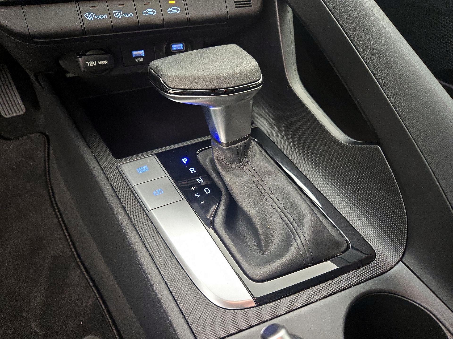 Thumbnail: 2023 Hyundai Elantra - 17