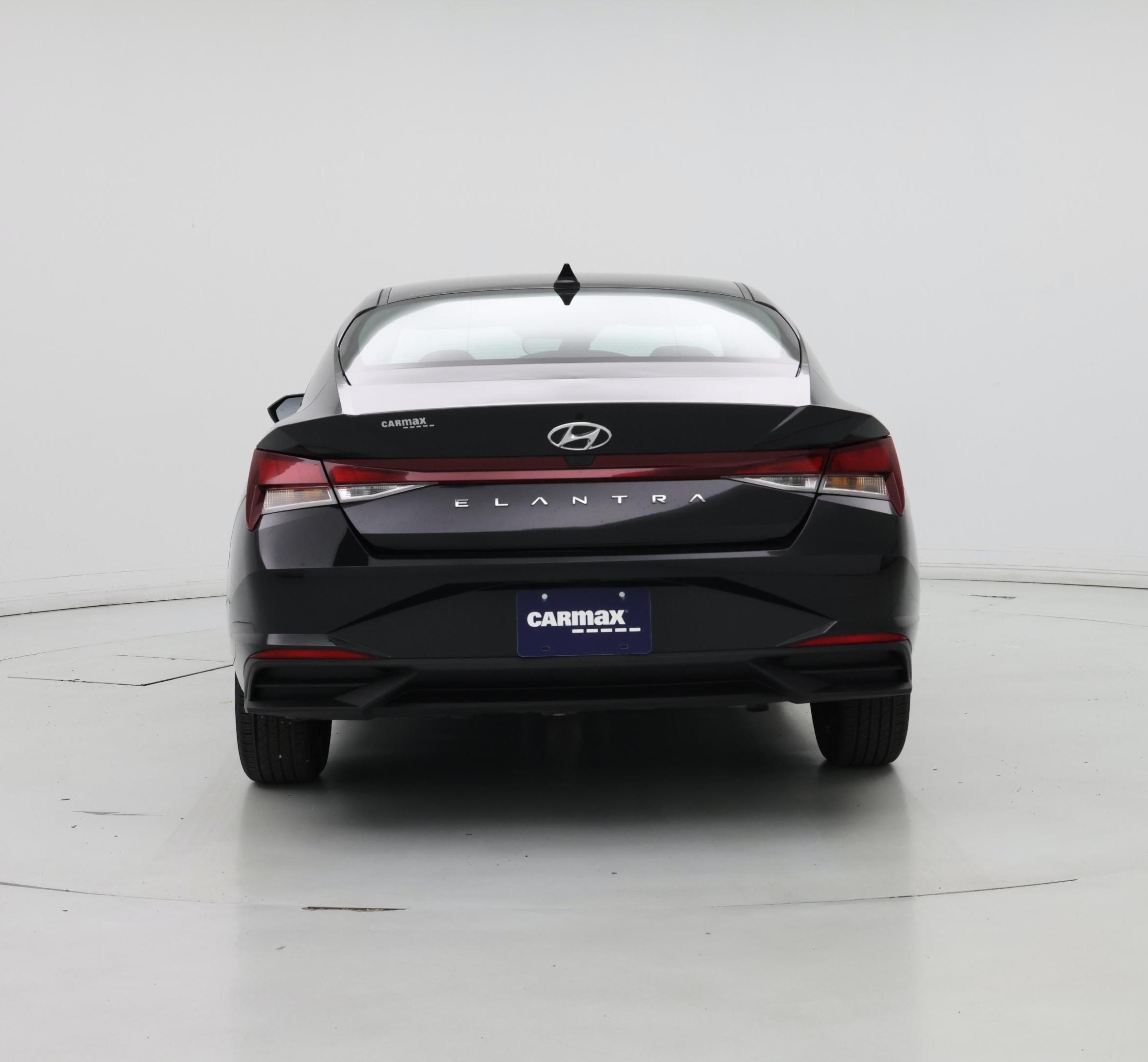 Thumbnail: 2023 Hyundai Elantra - 6