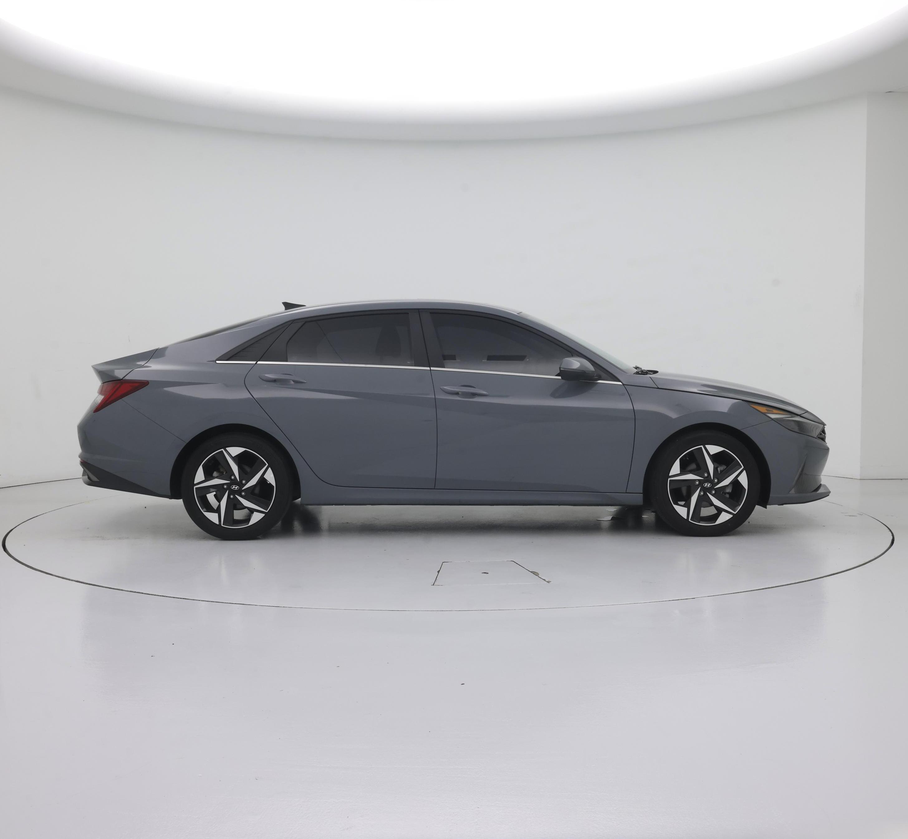 Thumbnail: 2022 Hyundai Elantra - 7