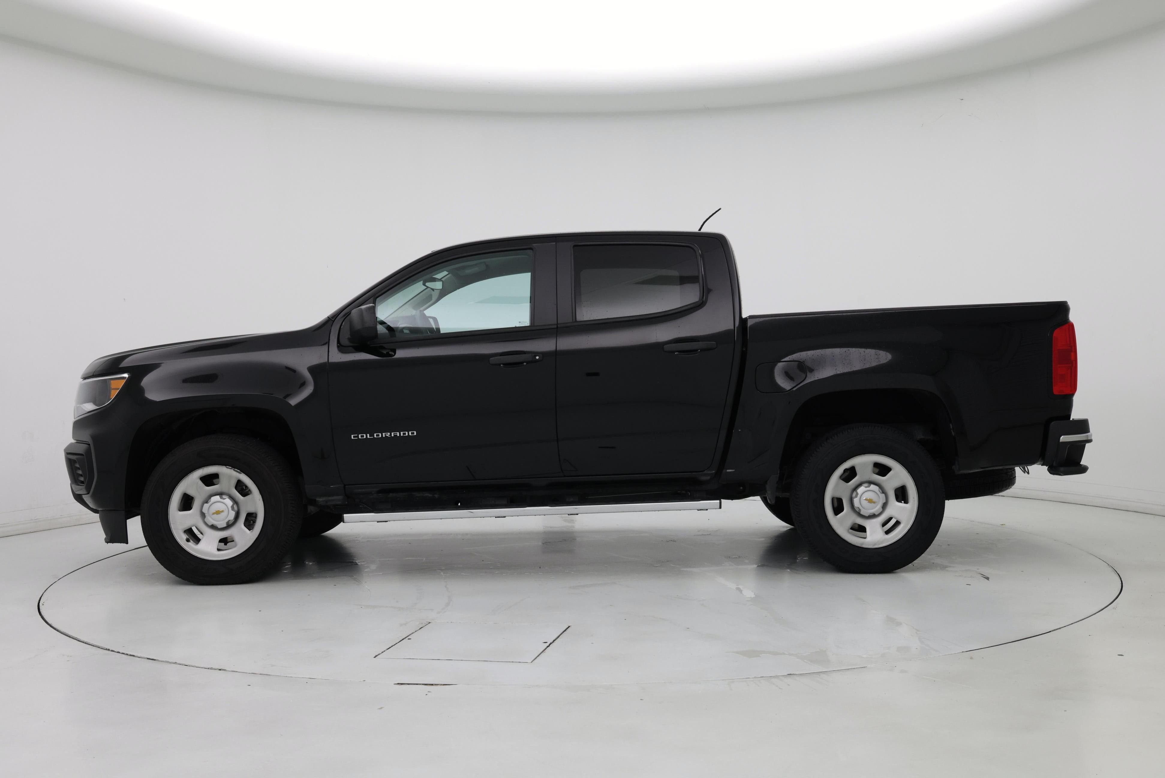 Thumbnail: 2022 Chevrolet Colorado - 3