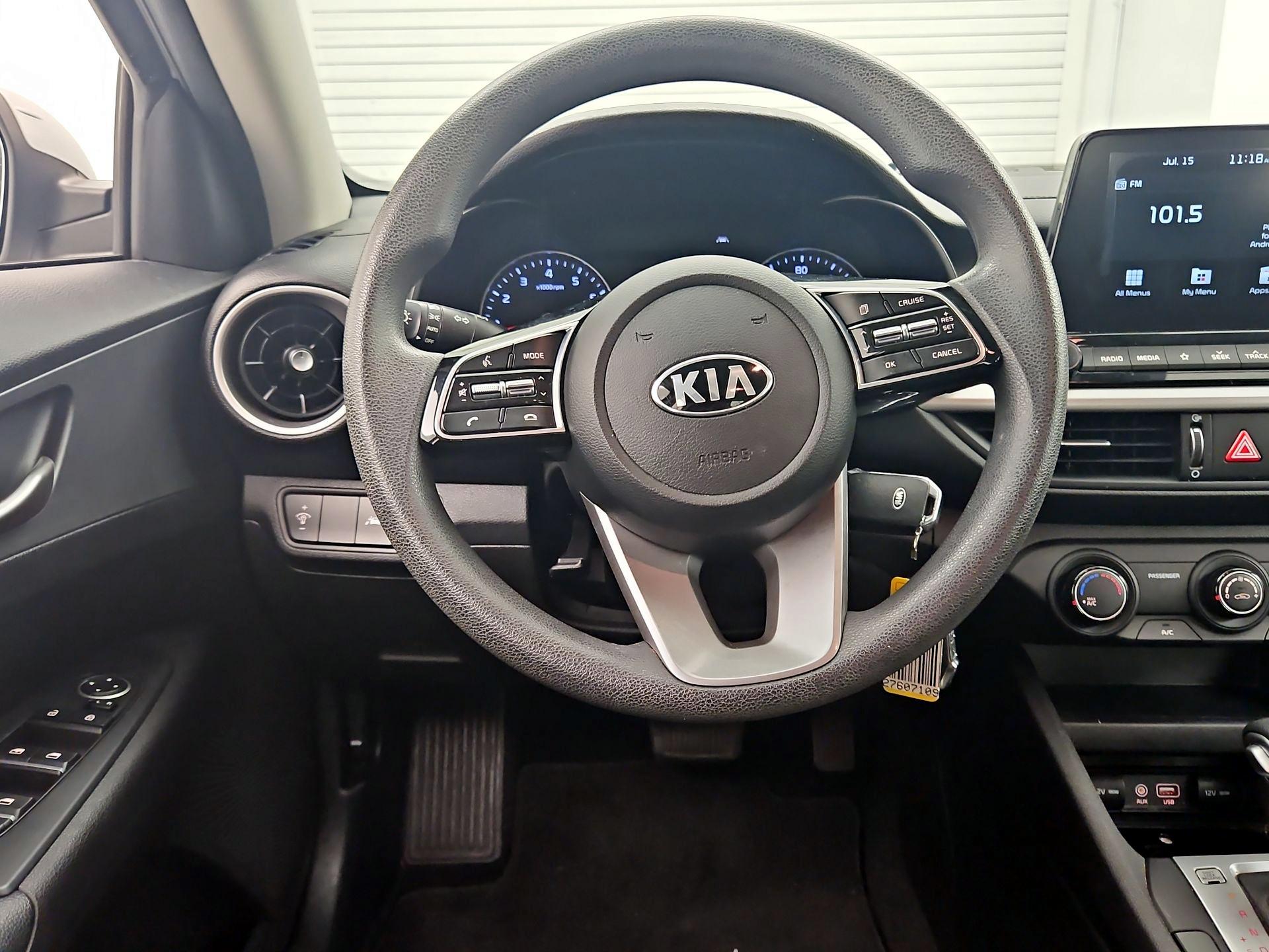 Thumbnail: 2021 Kia Forte - 10