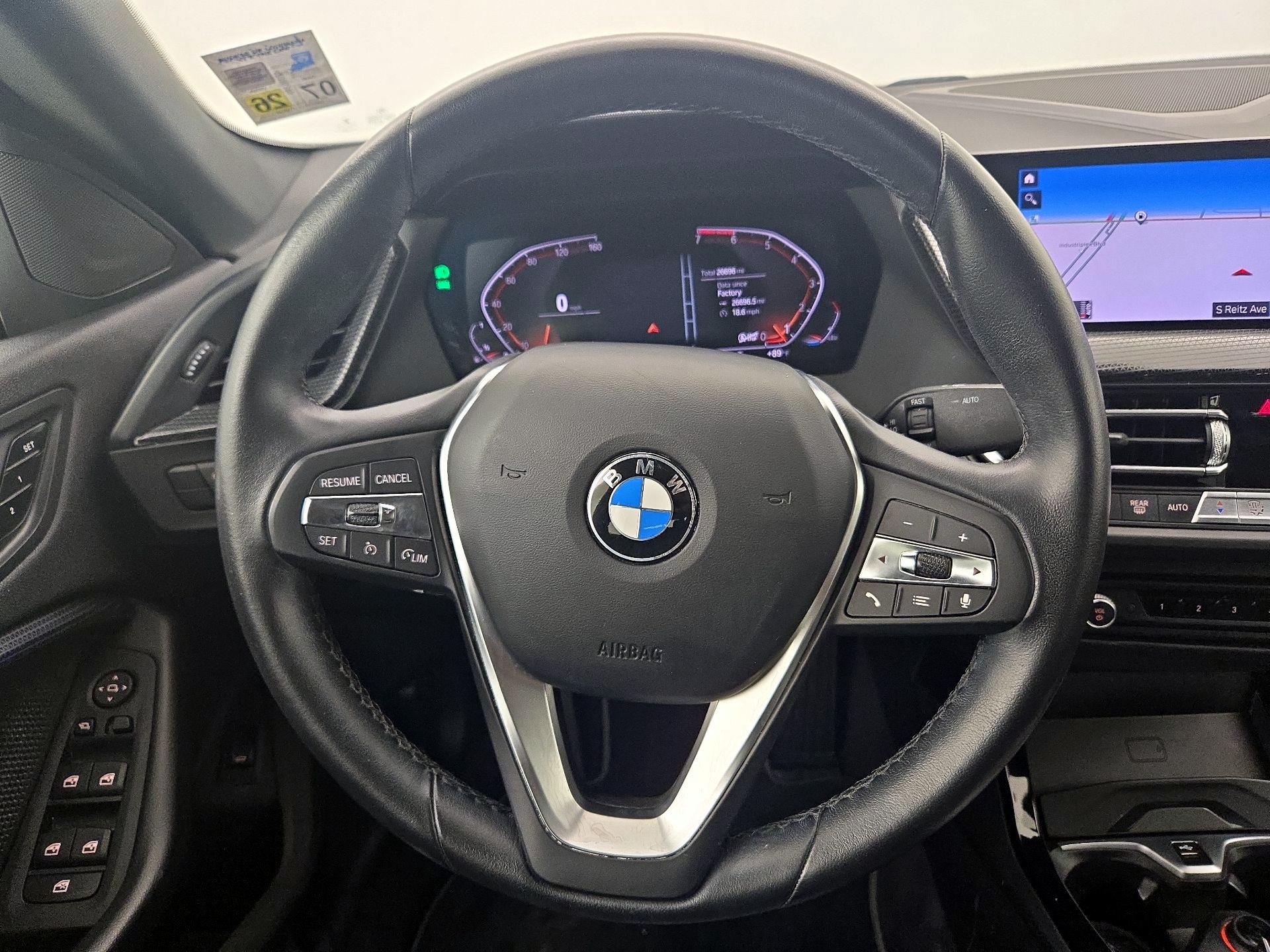 Thumbnail: 2022 BMW 2 Series - 10
