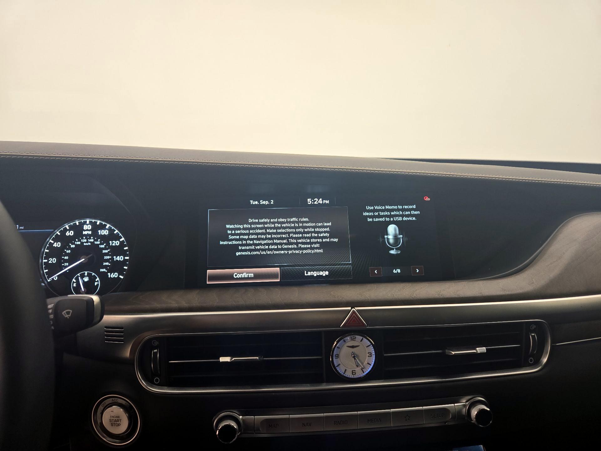 Thumbnail: 2022 Genesis G90 - 16