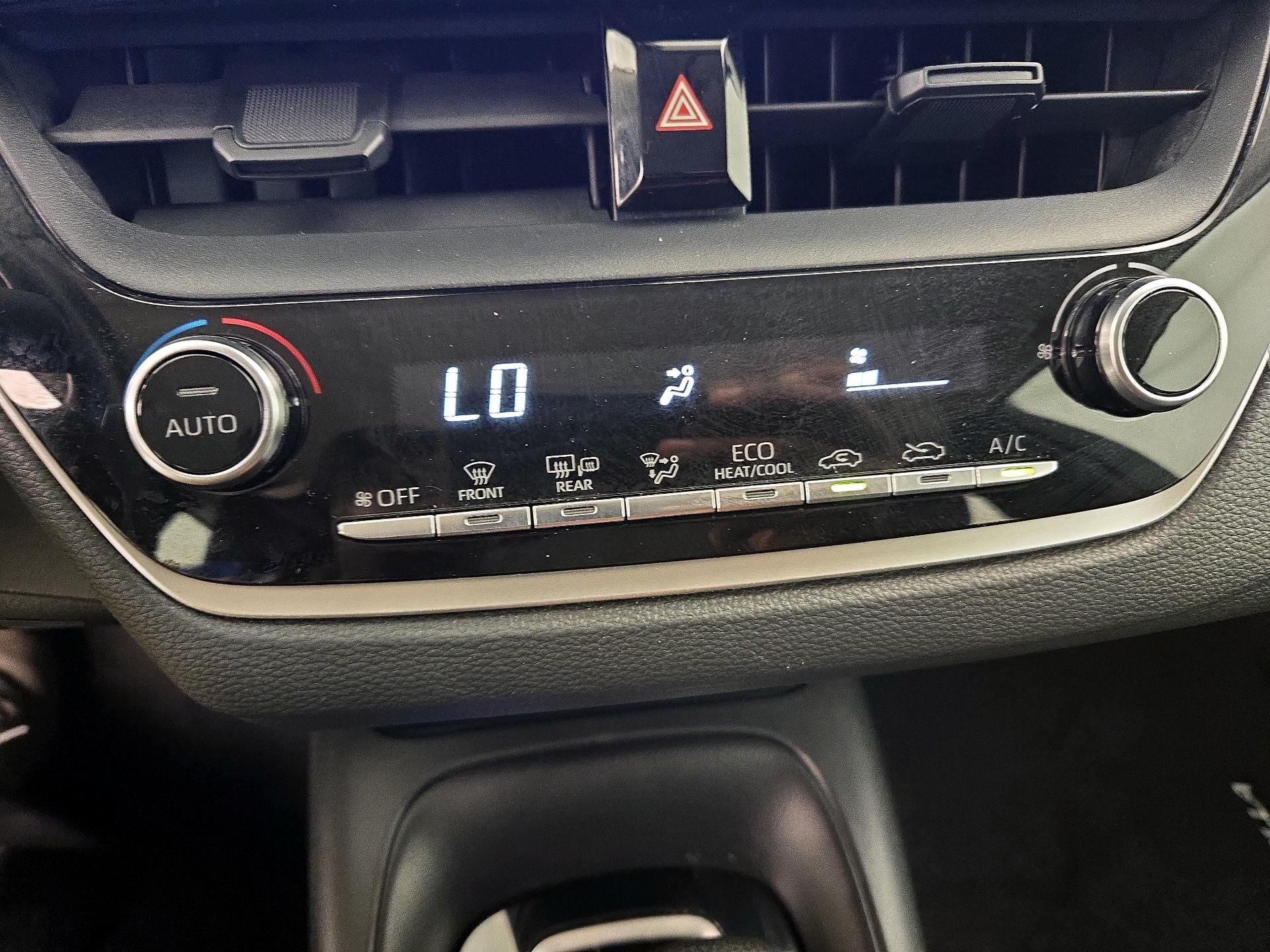 Thumbnail: 2020 Toyota Corolla - 16