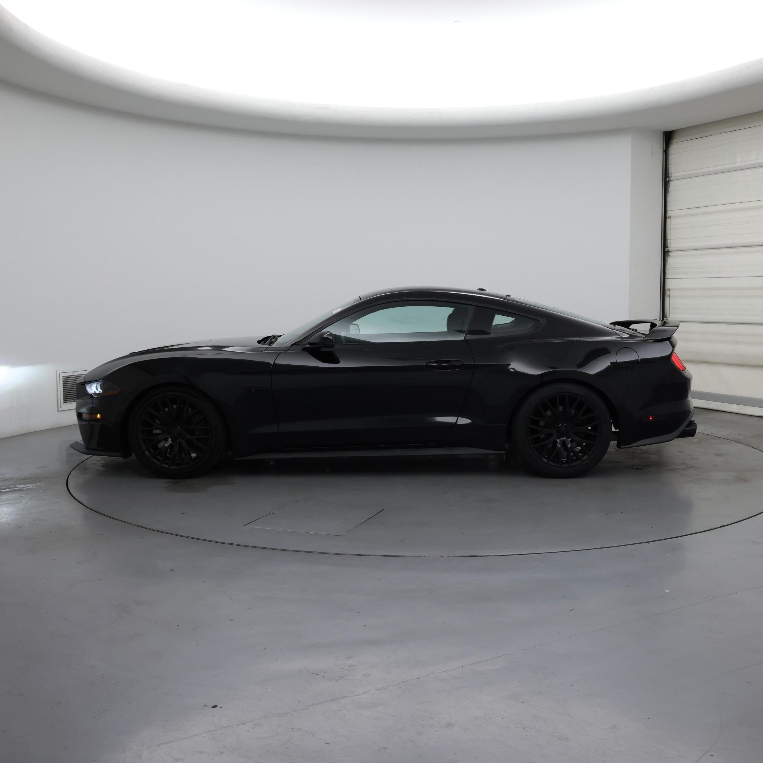Thumbnail: 2020 Ford Mustang - 3