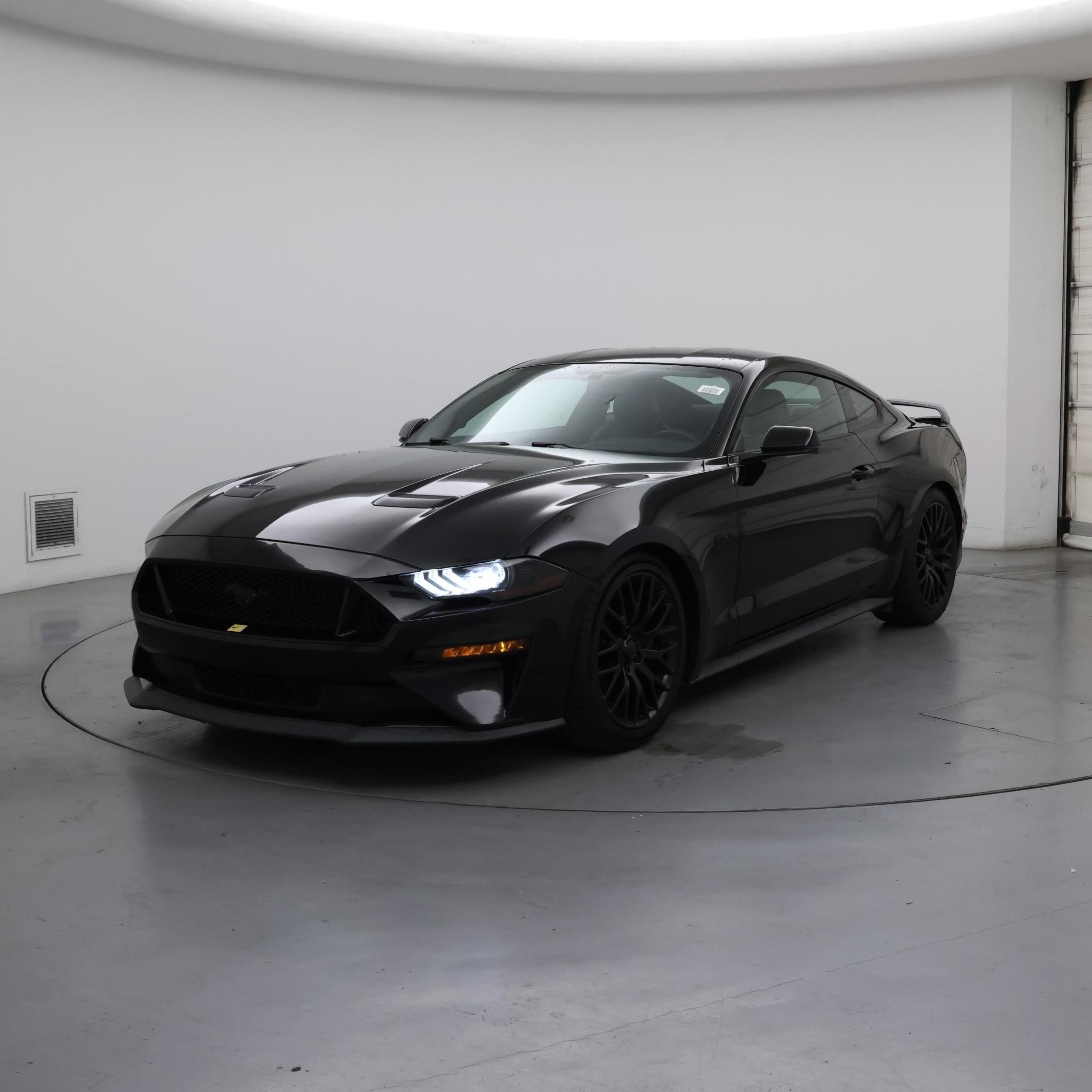 Thumbnail: 2020 Ford Mustang - 4