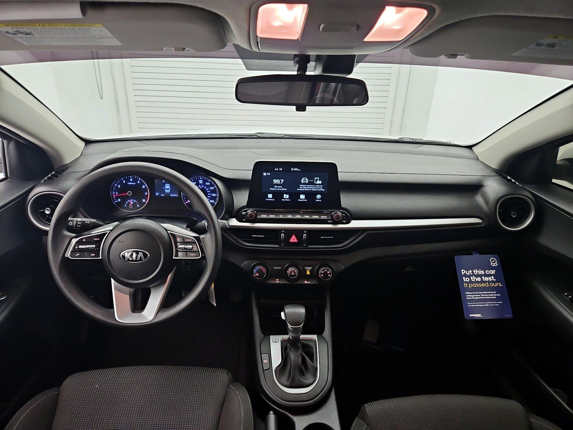 Thumbnail: 2021 Kia Forte - 9